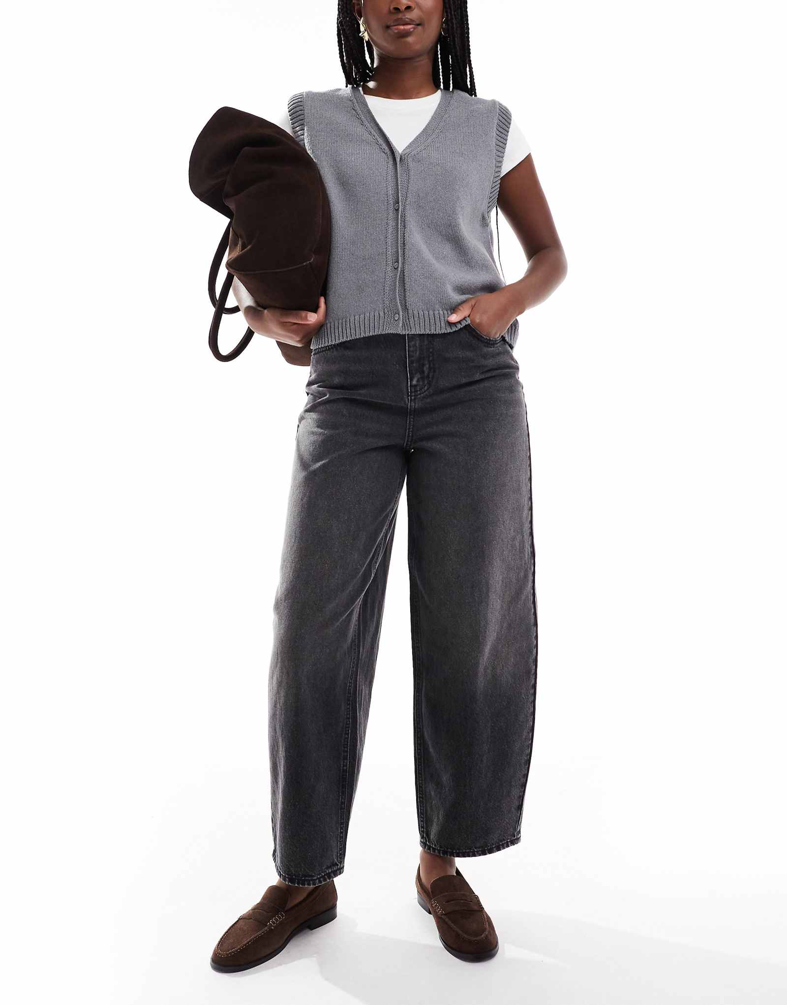 - Vero Moda Billie black denim 16990₽