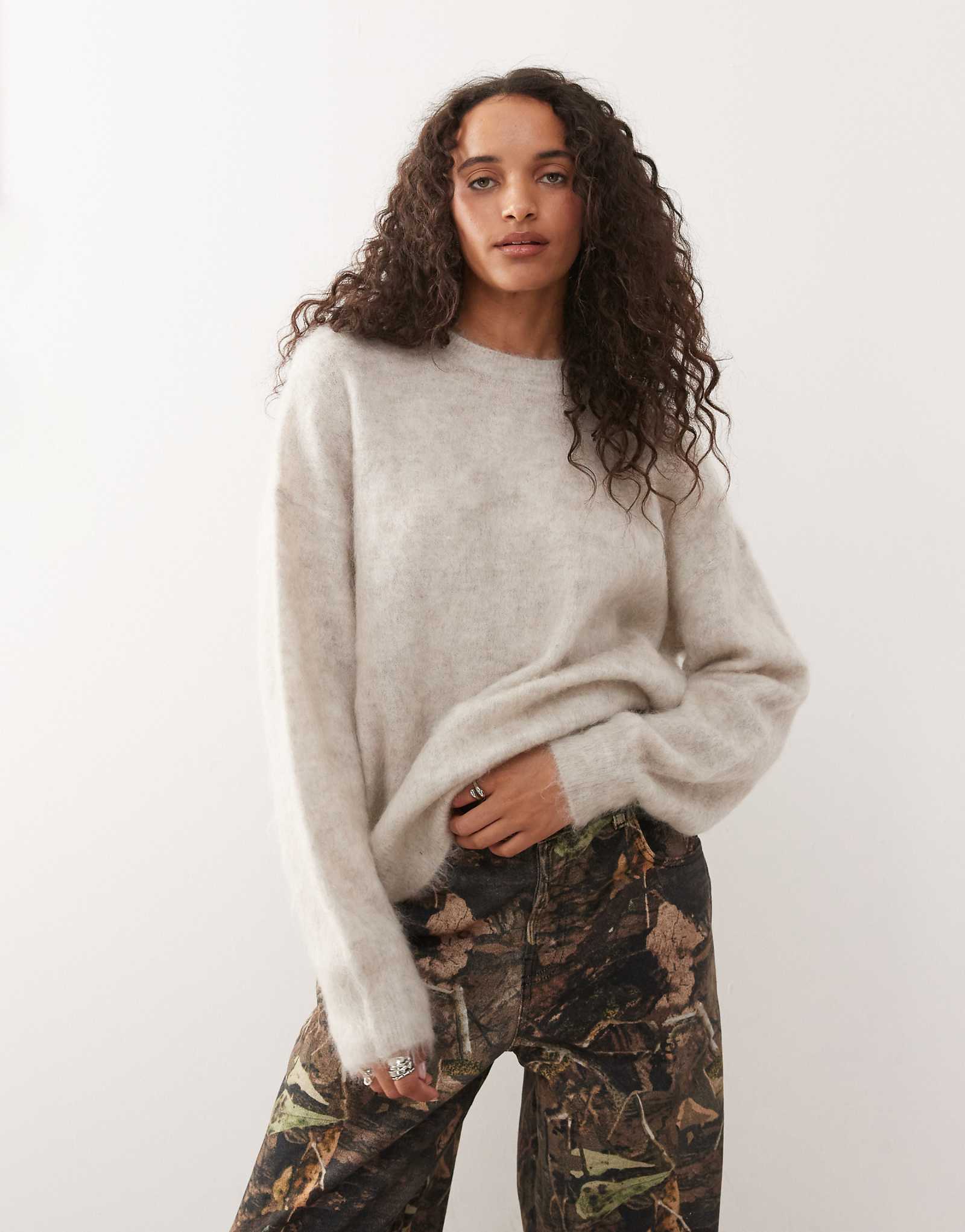 - Weekday - light mole melange 24490₽