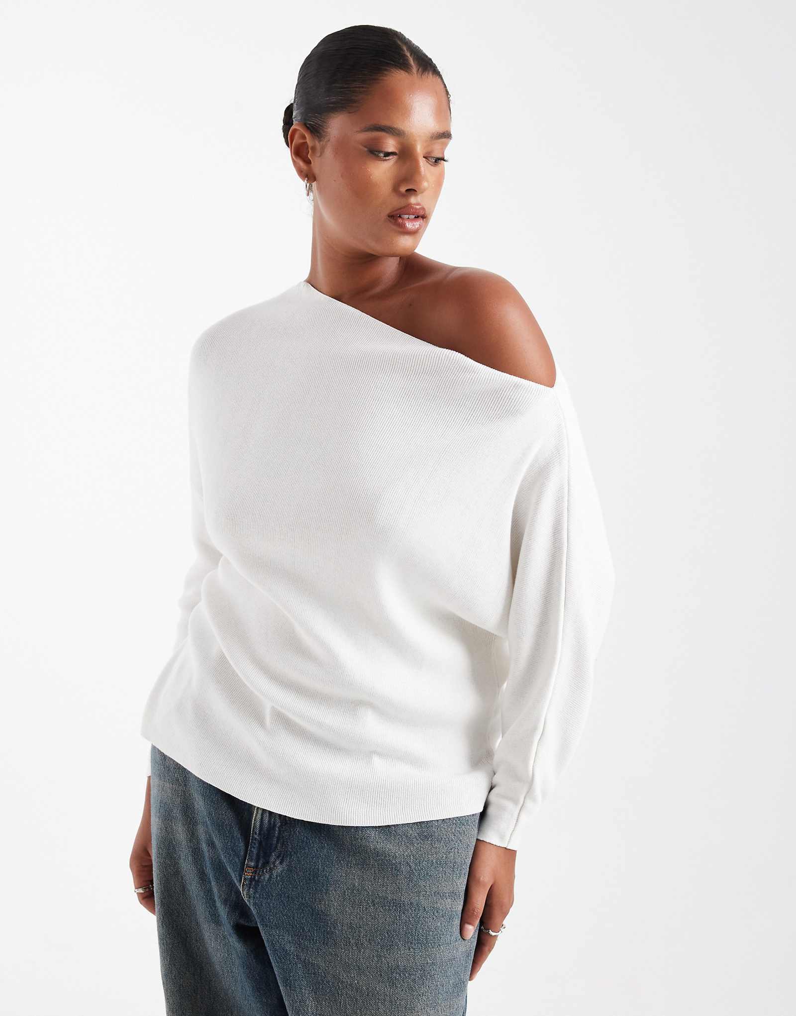 ASOS DESIGN cream 8790₽