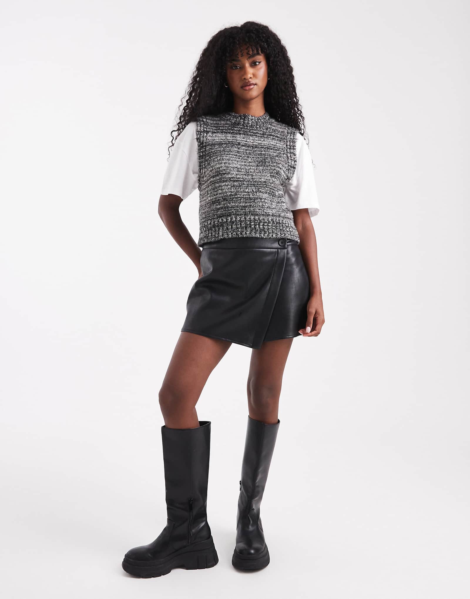 ASOS DESIGN skort black 10390₽