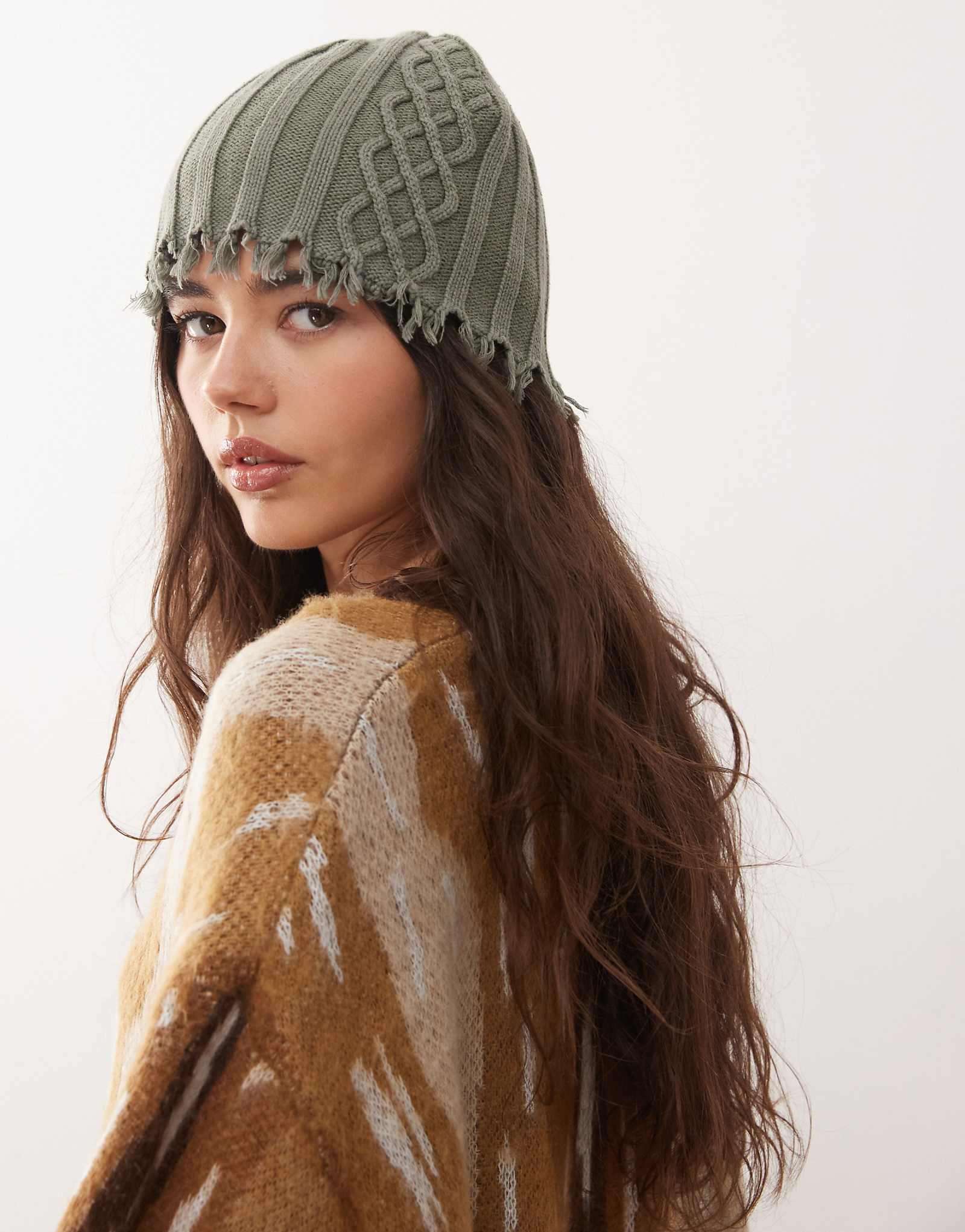 COLLUSION OLIVE 4990₽