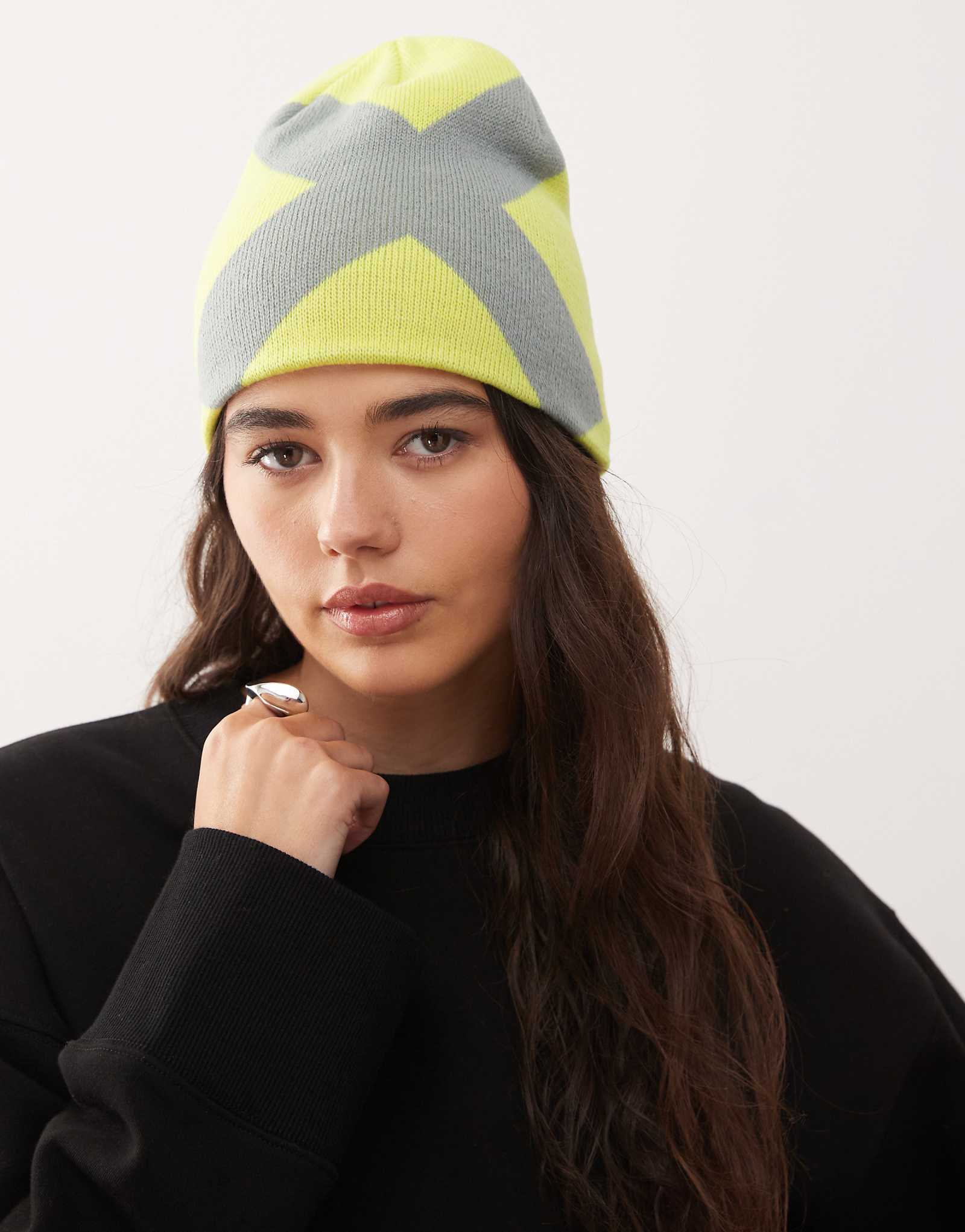 COLLUSION Unisex lime big X beanie green 2190₽