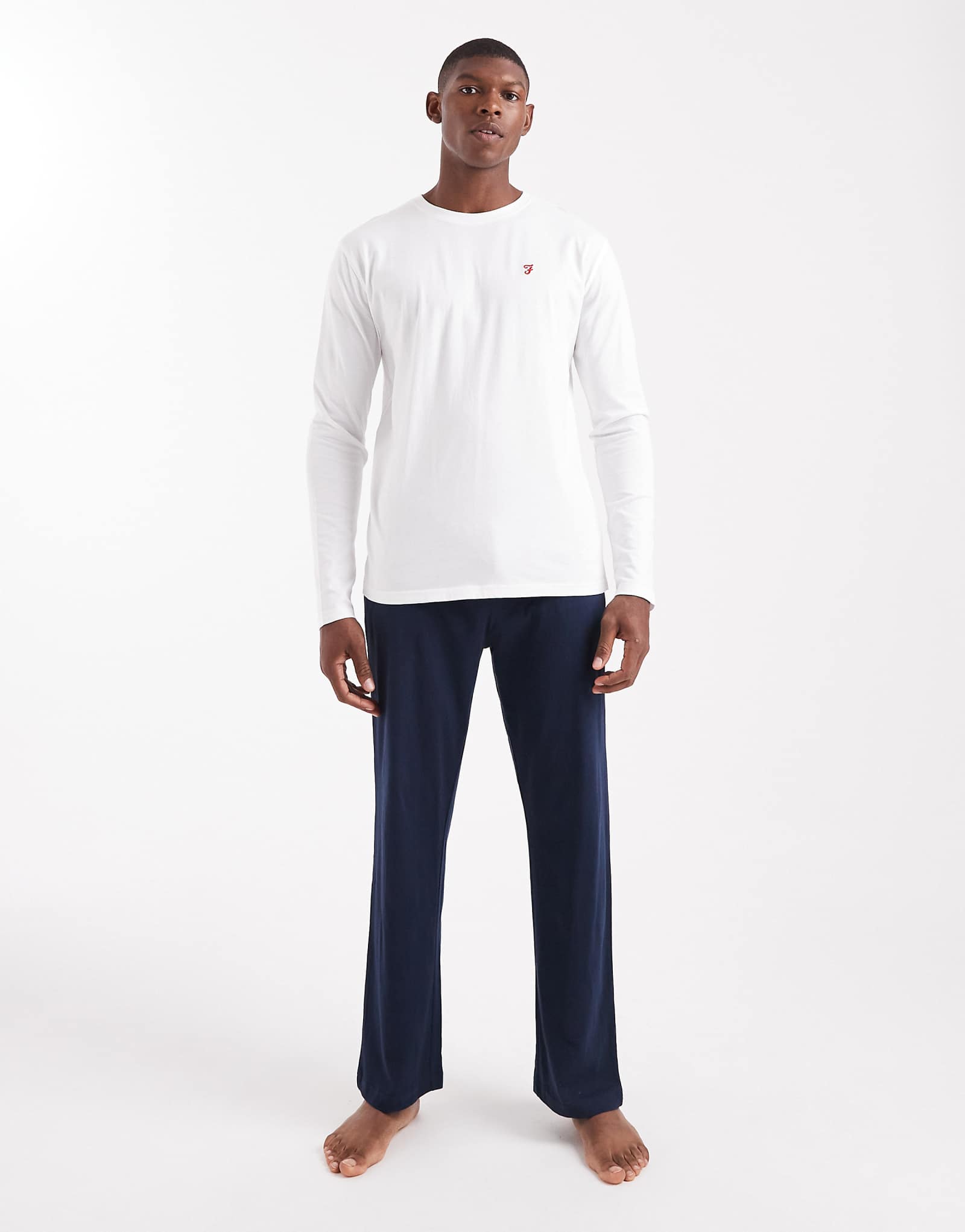 Farah - white - navy 10790₽