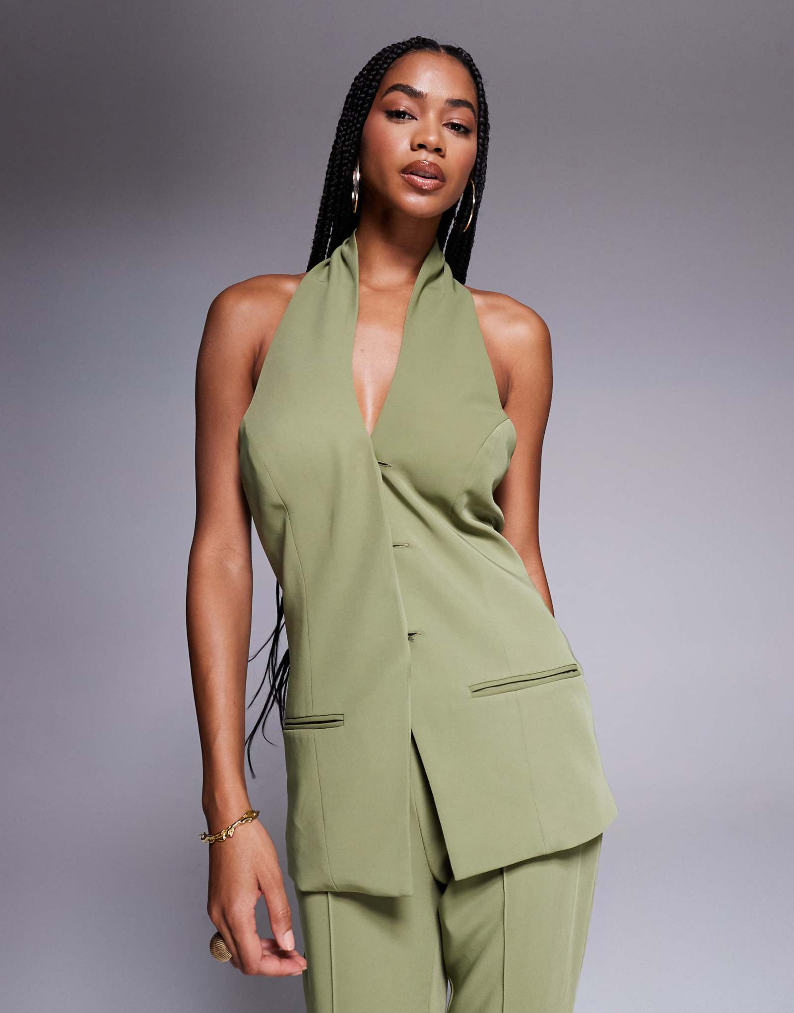 ASOS DESIGN - olive 3590₽