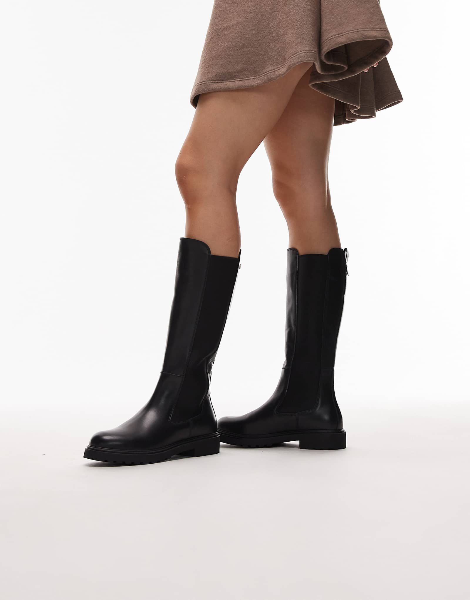 Tommy Hilfiger black 44890₽