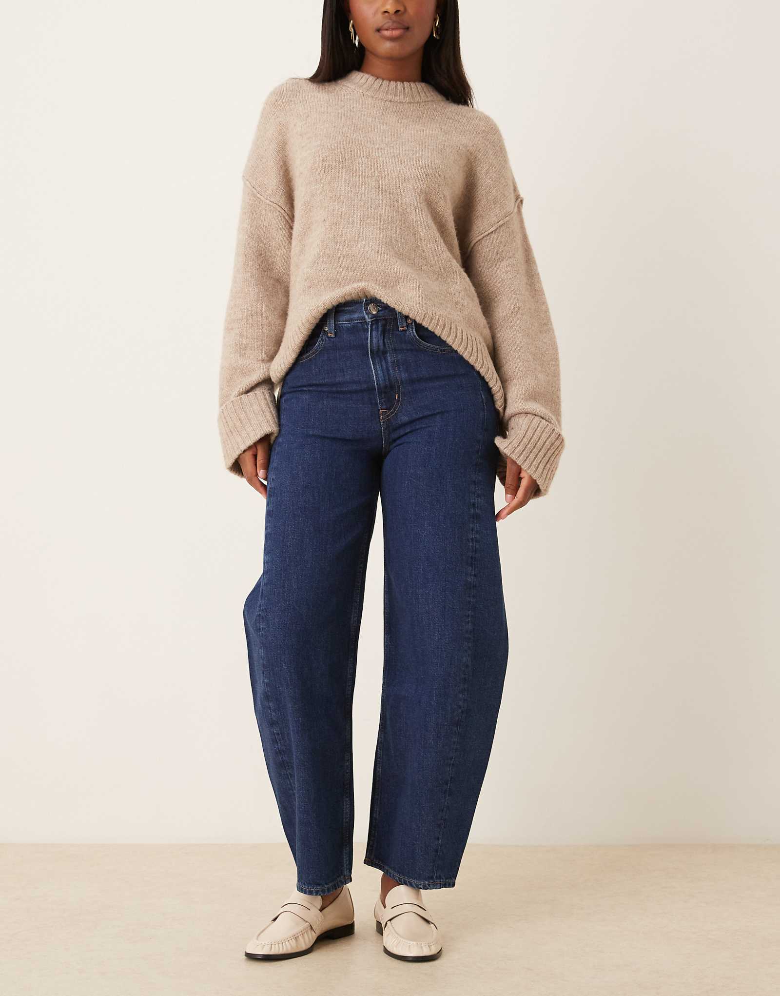 - ARKET Bloom - dark wash blue 26890₽