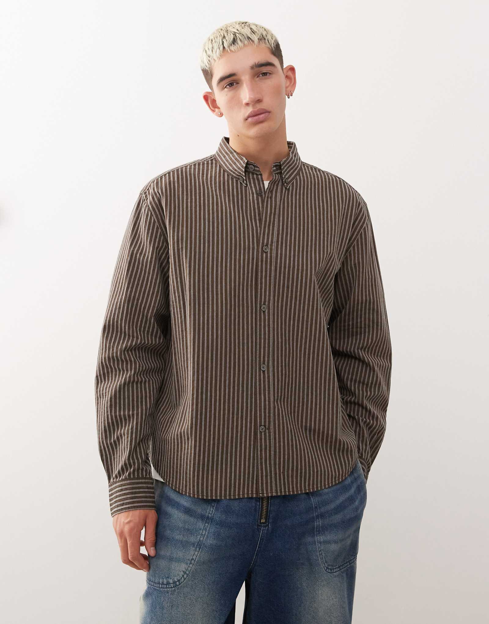 brown stripe 15890₽