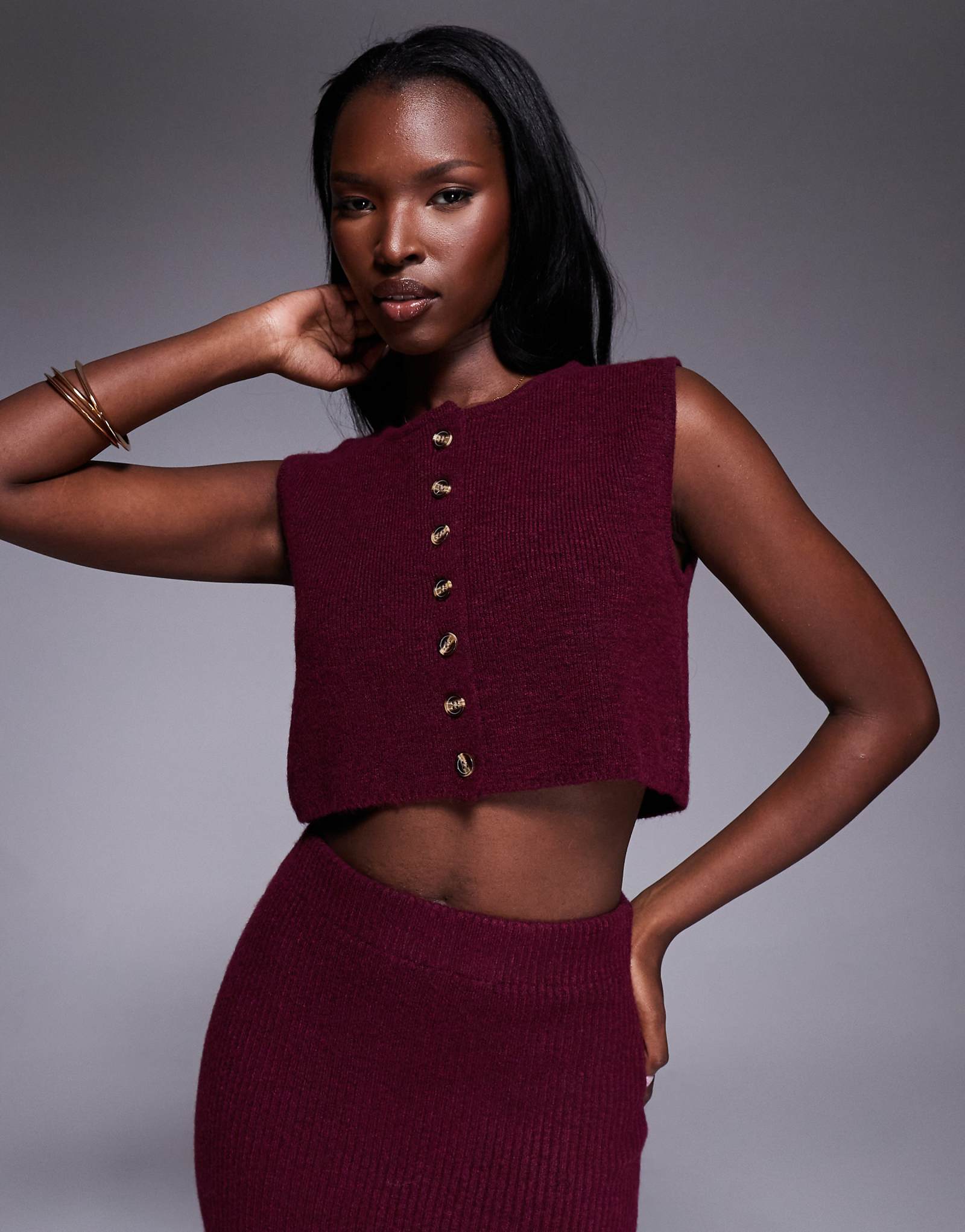 Aria Cove - deep burgundy 7290₽