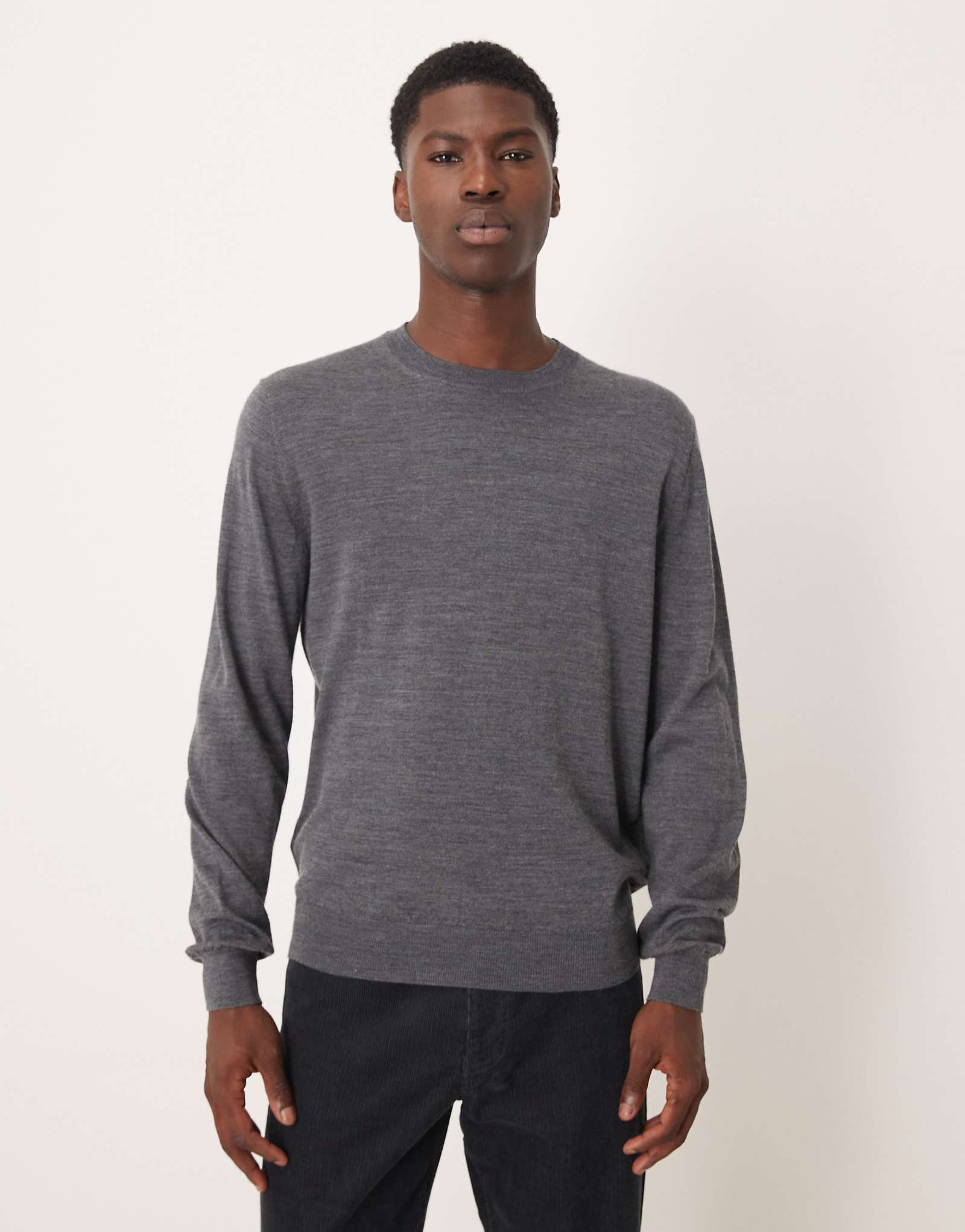 Mango - dark gray 9090₽