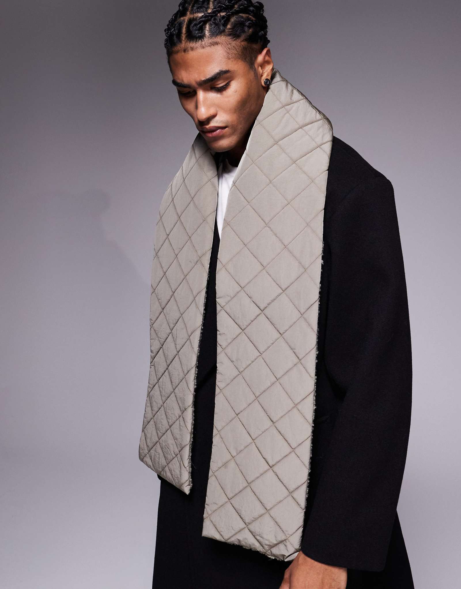 ASOS DESIGN green 2890₽