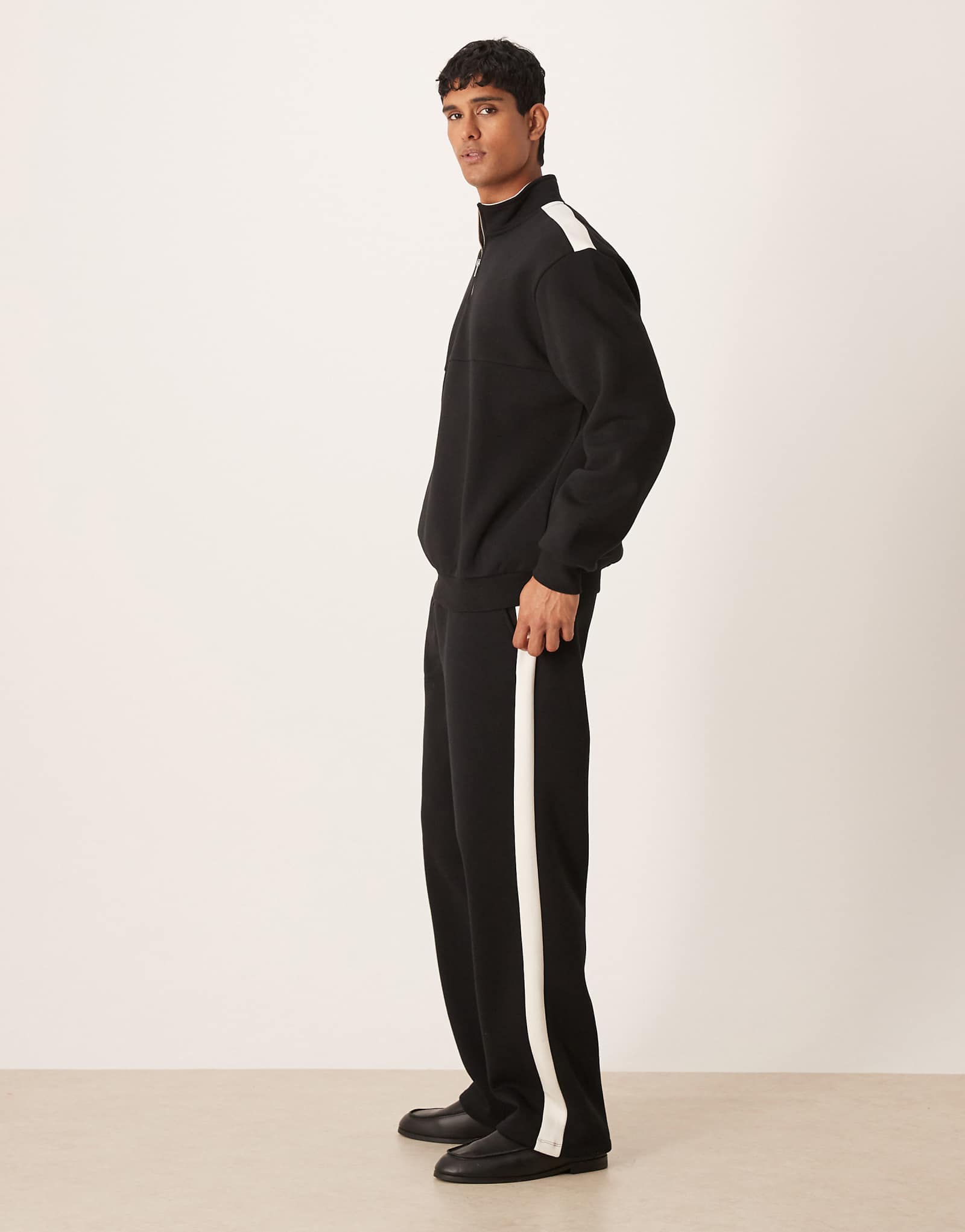 ASOS DESIGN black 9190₽