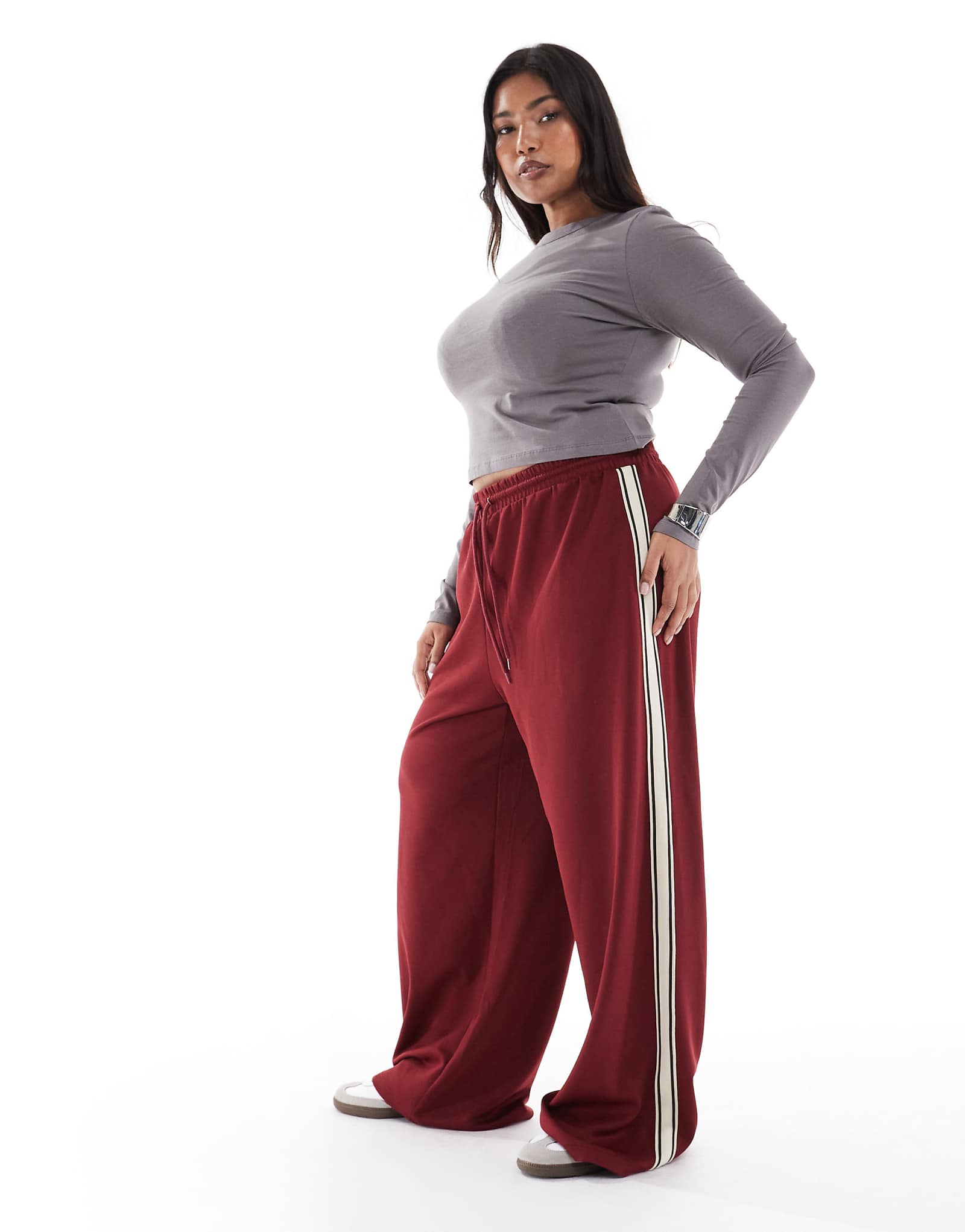 ONLY Curve cabernet 6790₽