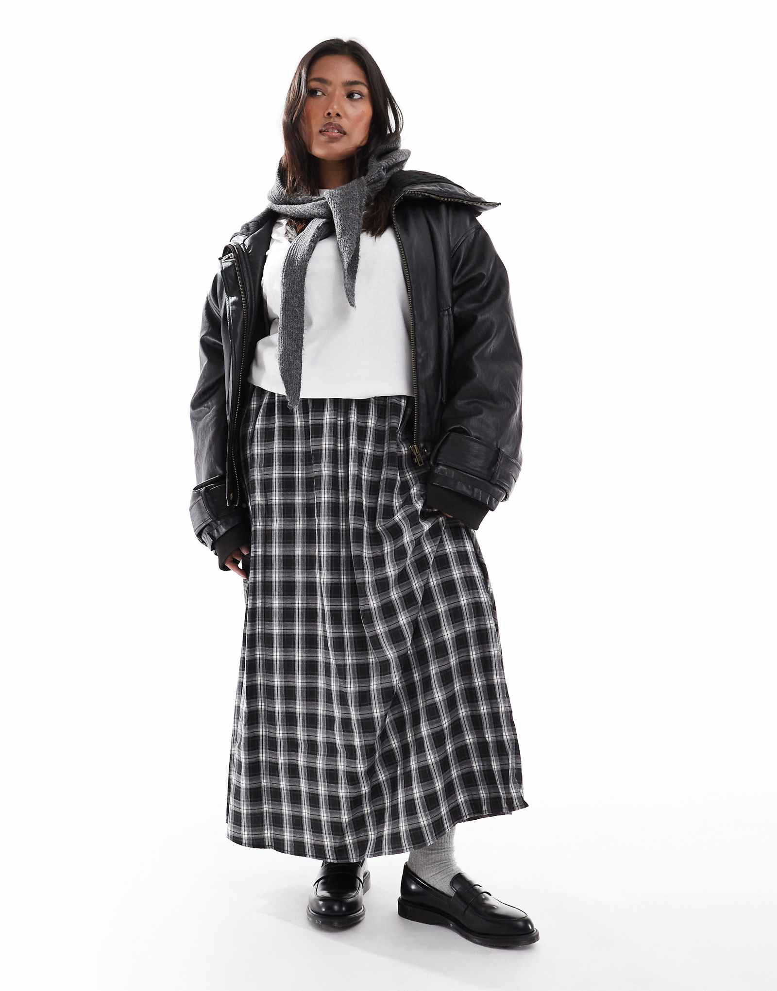 - ONLY Curve        gray