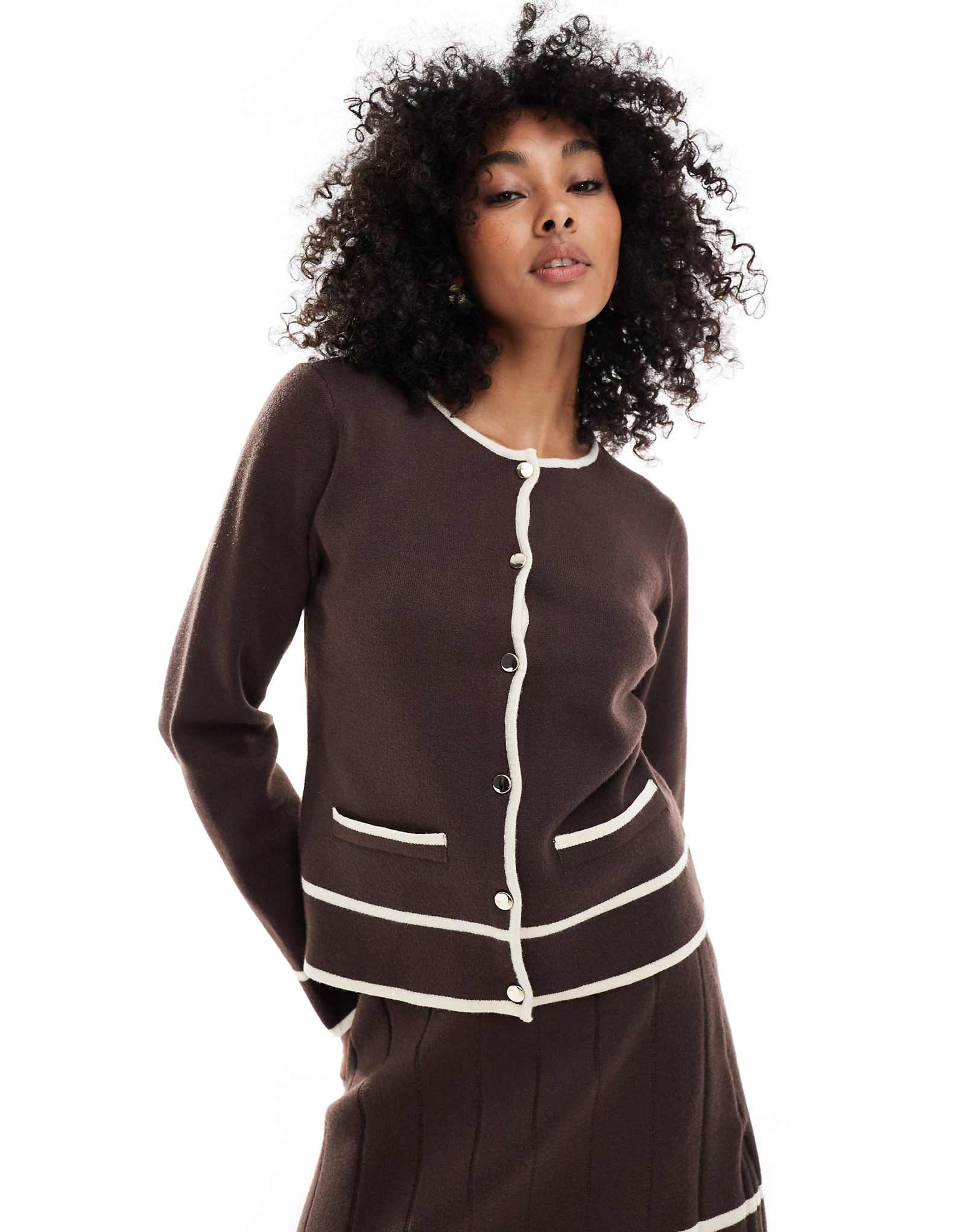 - brown stripecream 7990₽