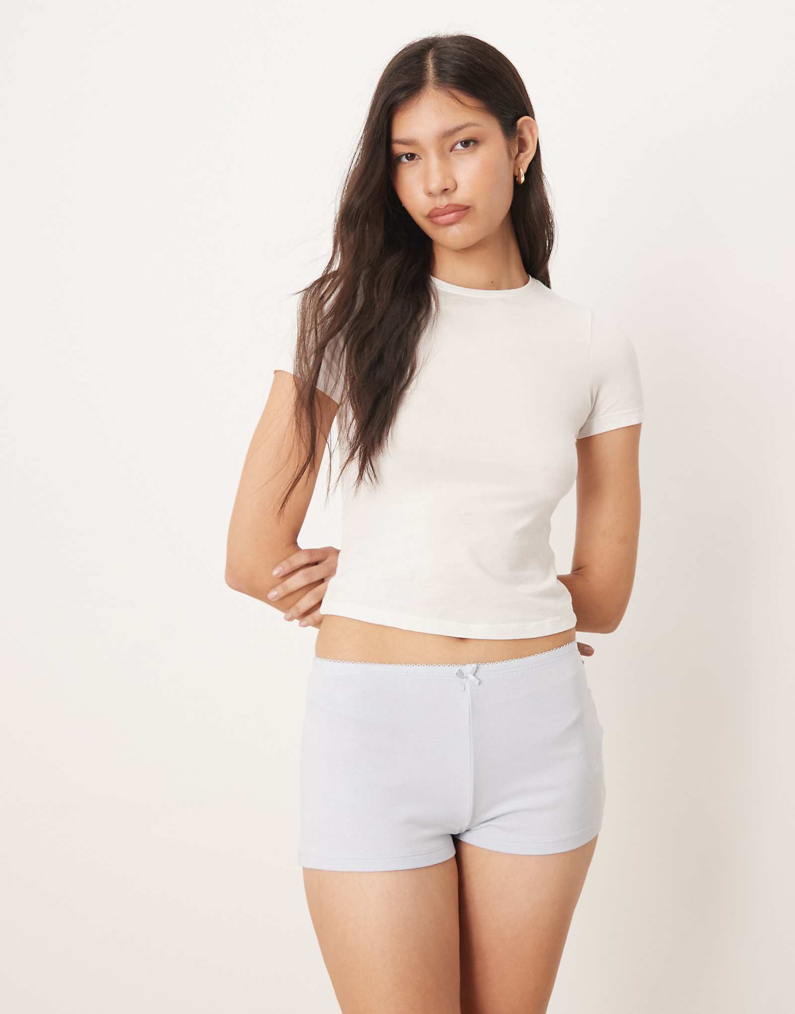 Gina - light blue 2690₽