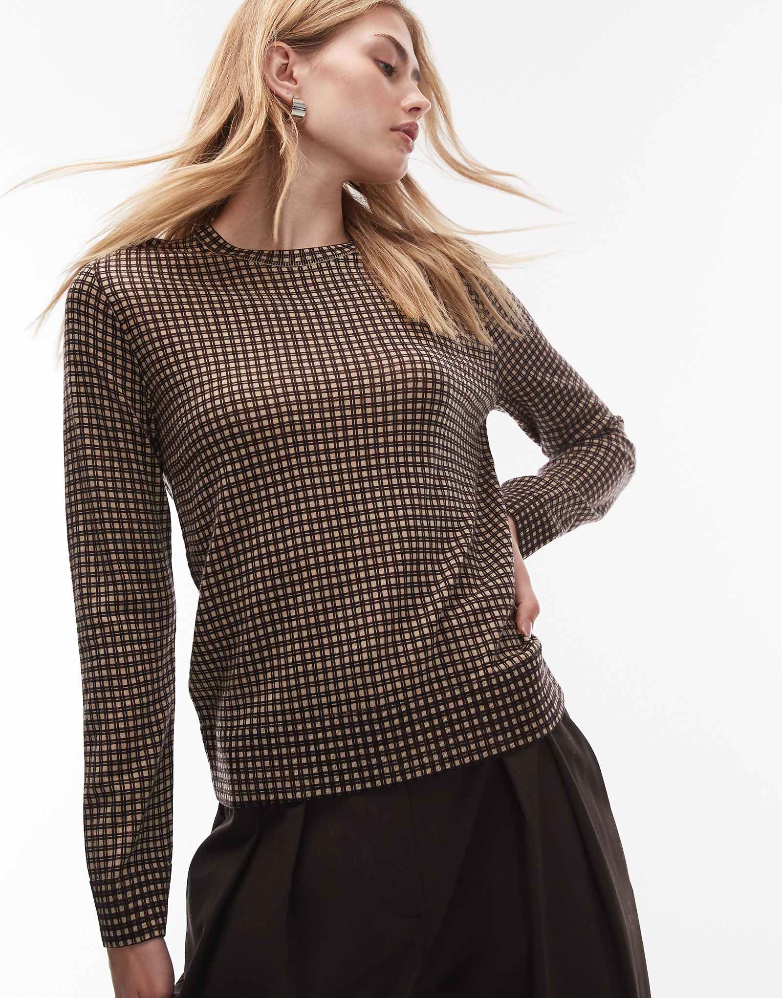 ARKET brown plaid 8290₽