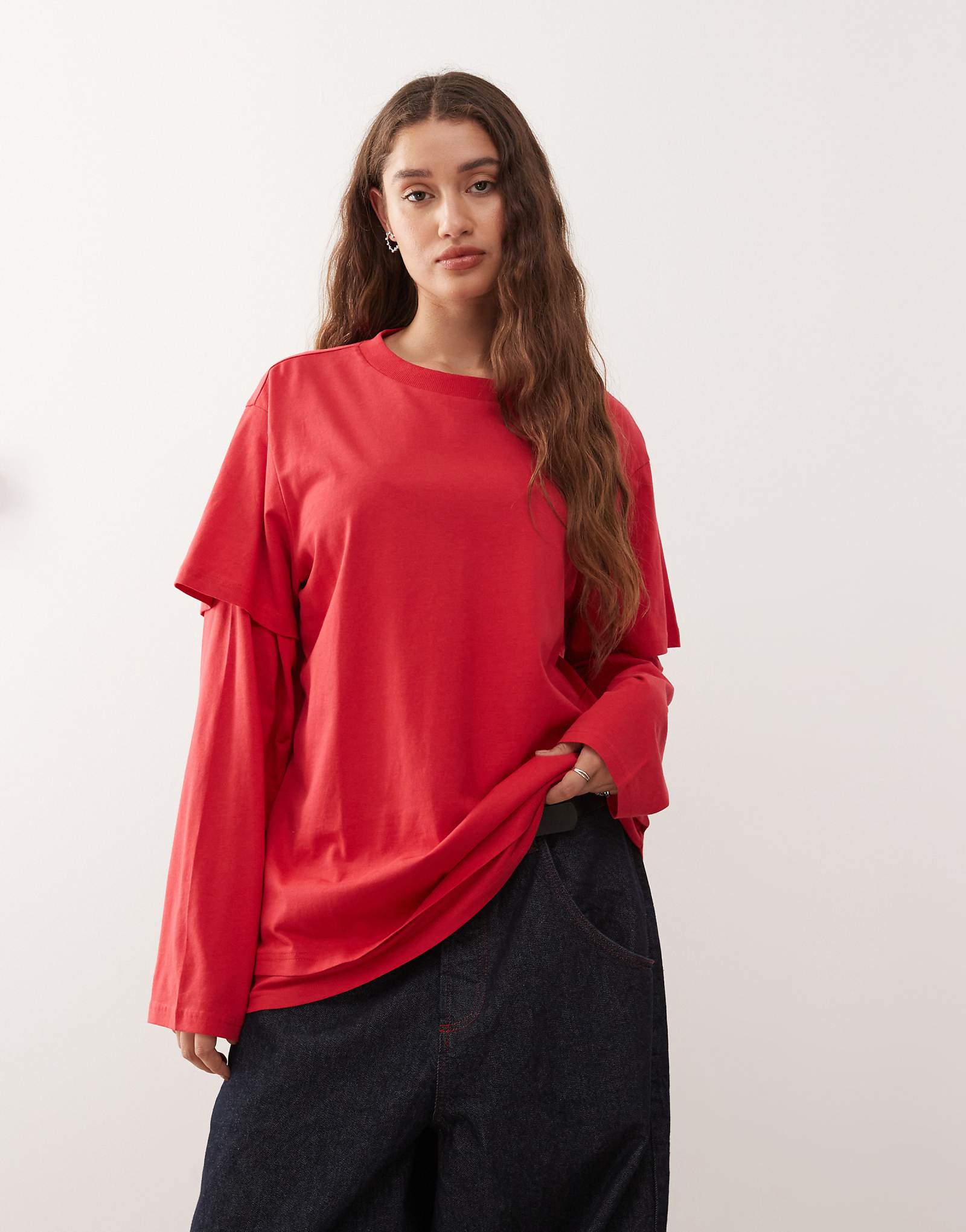 Monki oversize red 6190₽