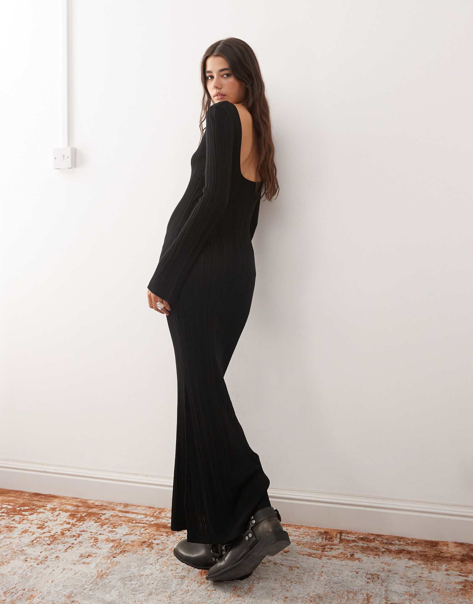 - Monki black 11290₽