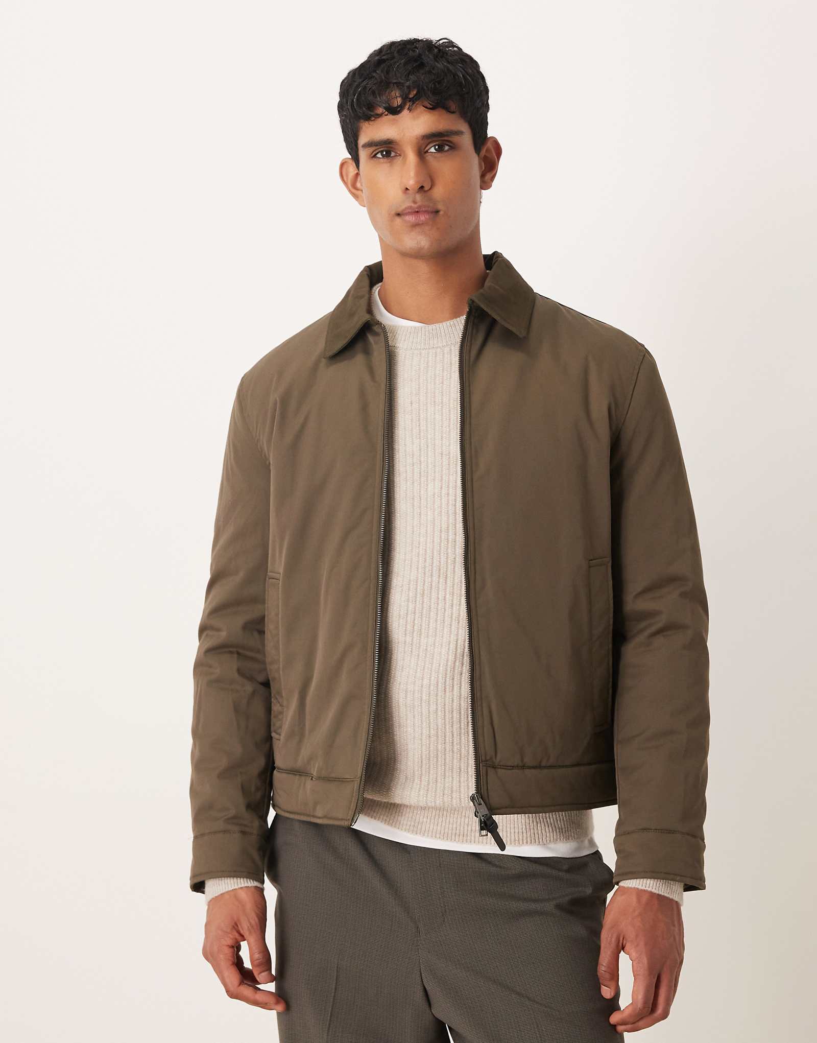 Mango barn green 32590₽