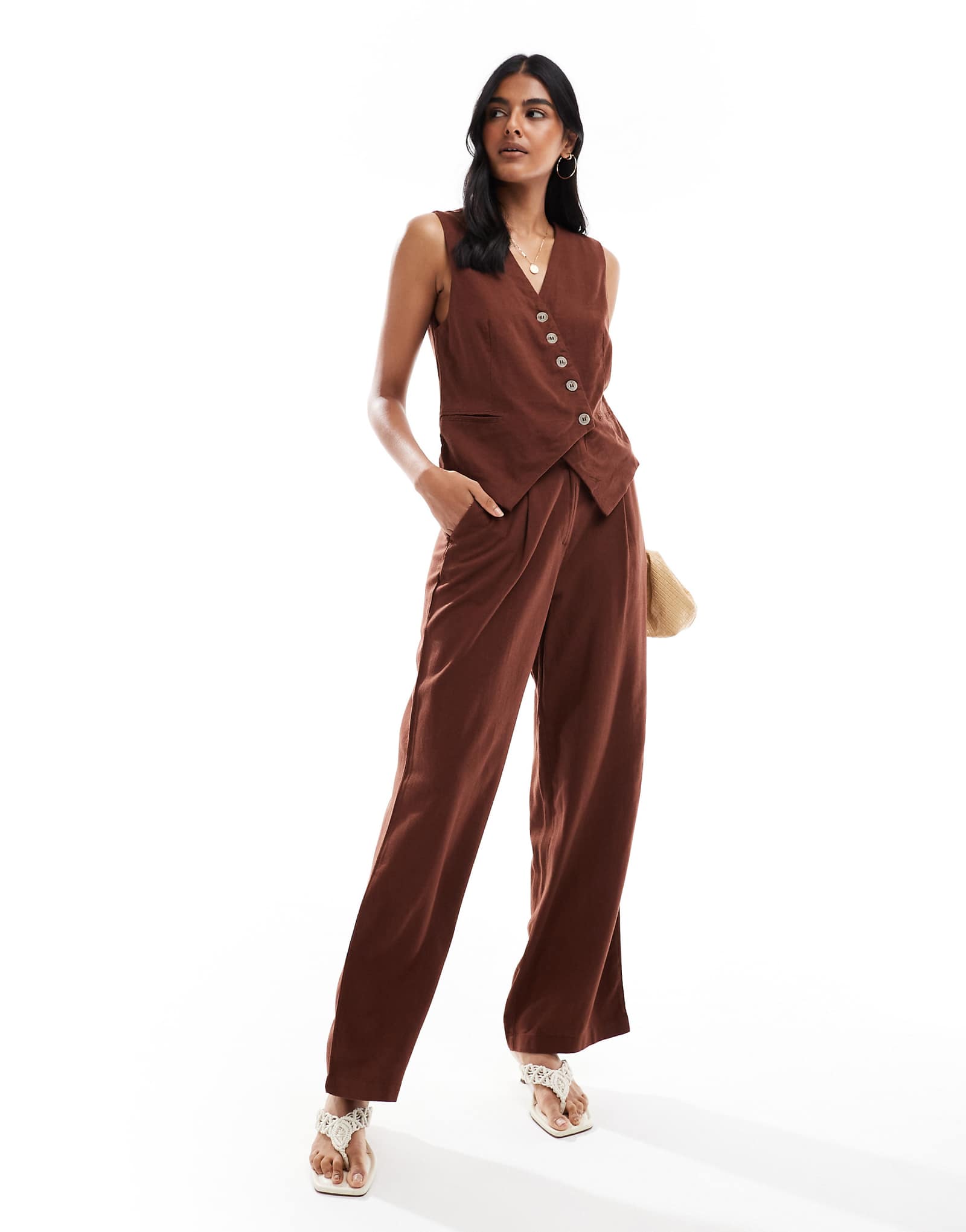 Vero Moda - chocolate 5190₽