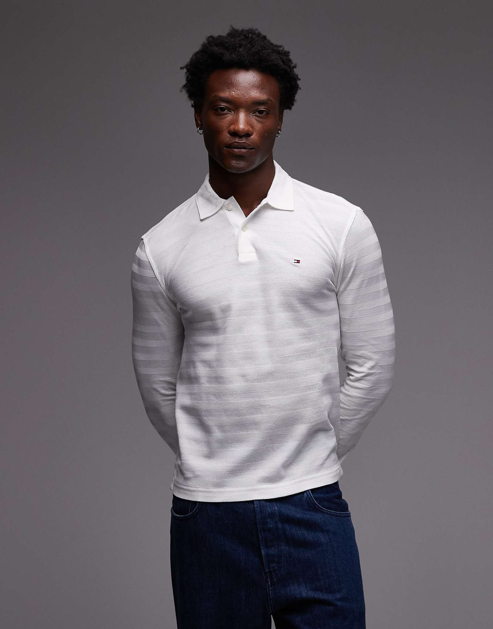 Tommy Hilfiger white 25990₽