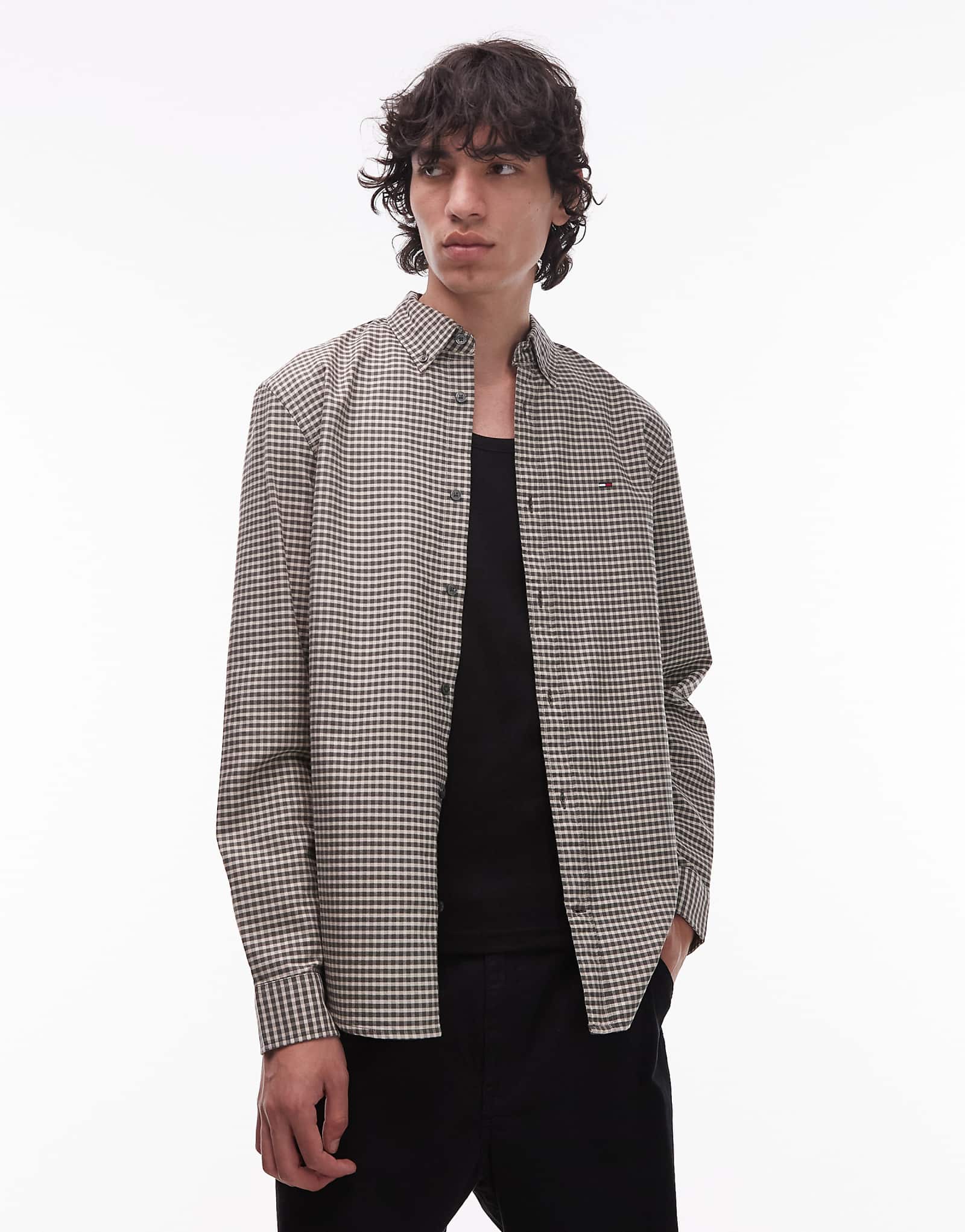 Tommy Jeans khaki 10790₽