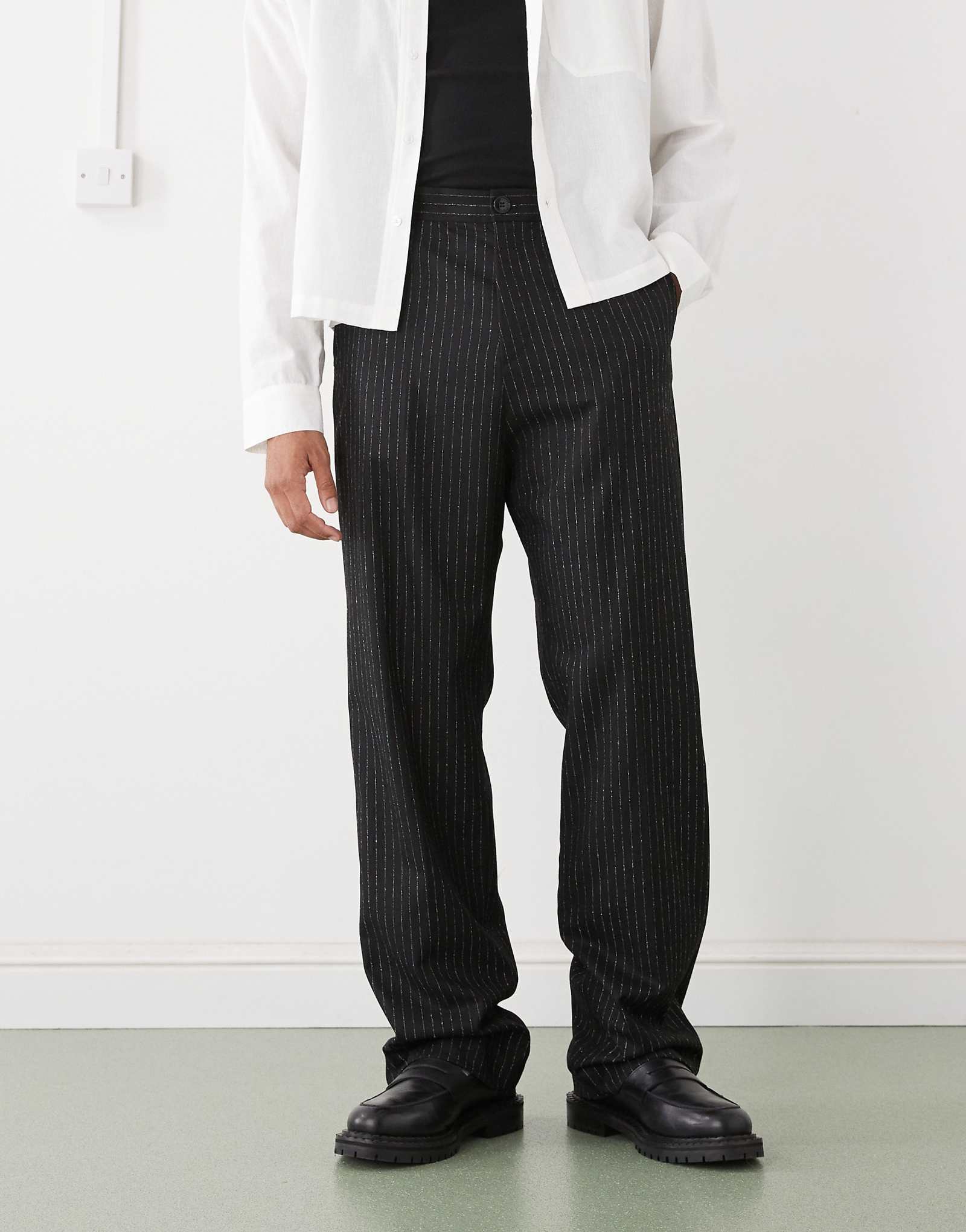 black pinstripe 17690₽