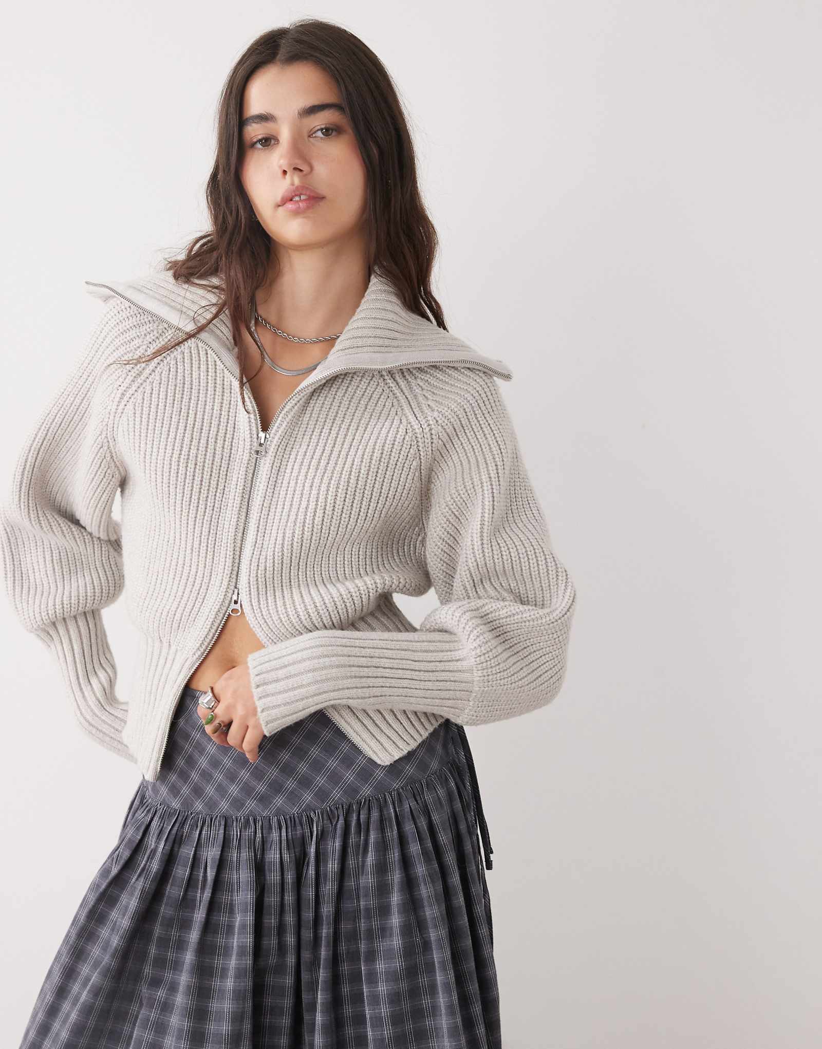 - off-white 20090₽