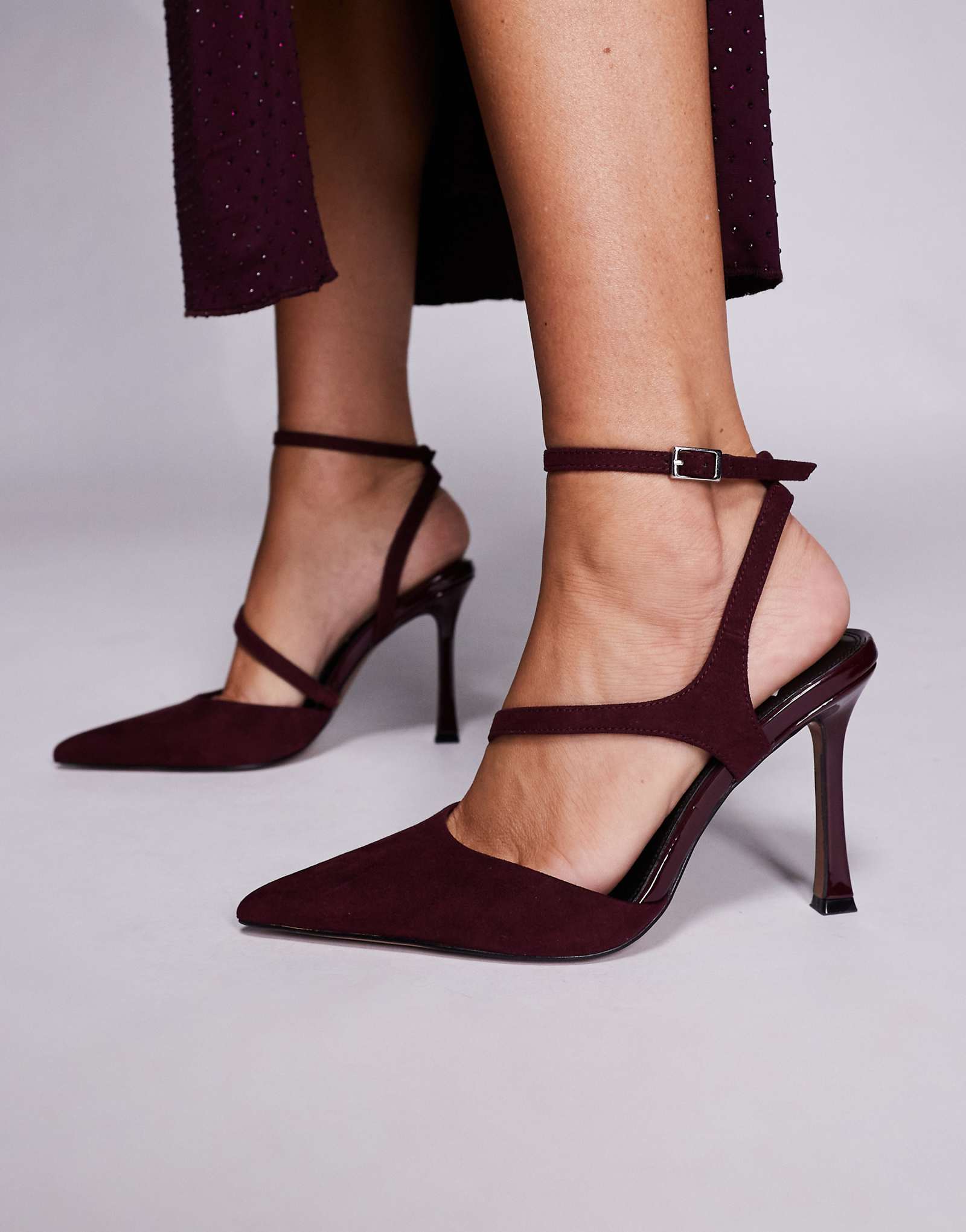 ASOS burgundy 9290₽