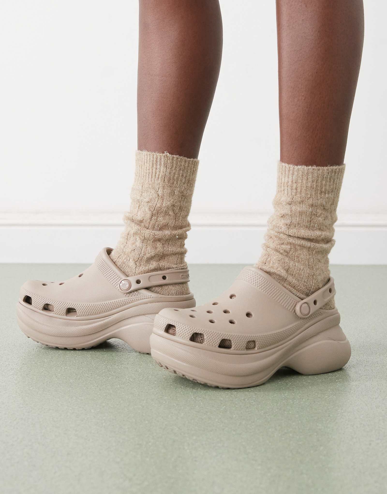 Crocs Bae - beige 15890₽