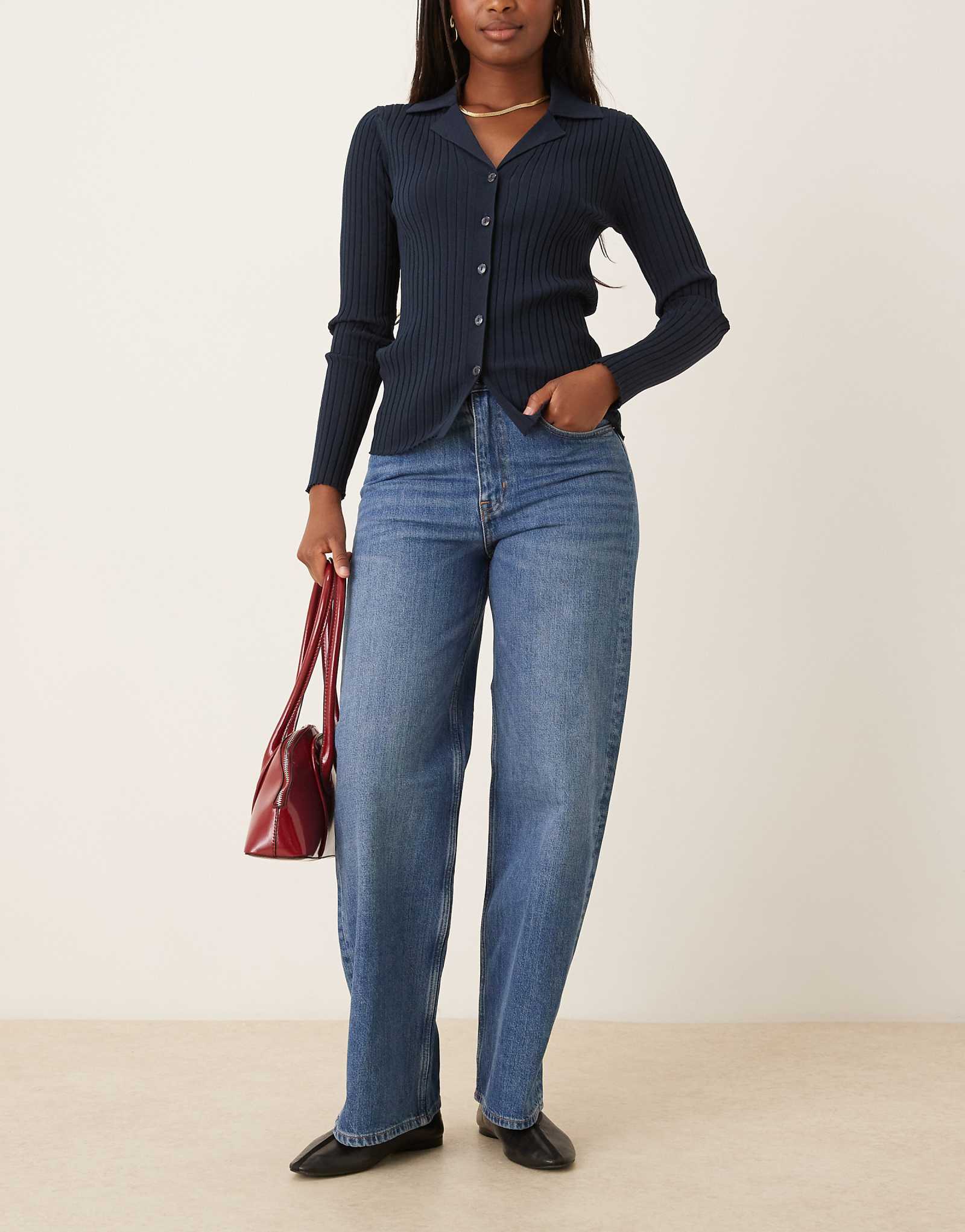 ARKET Coral mid wash blue 16490₽