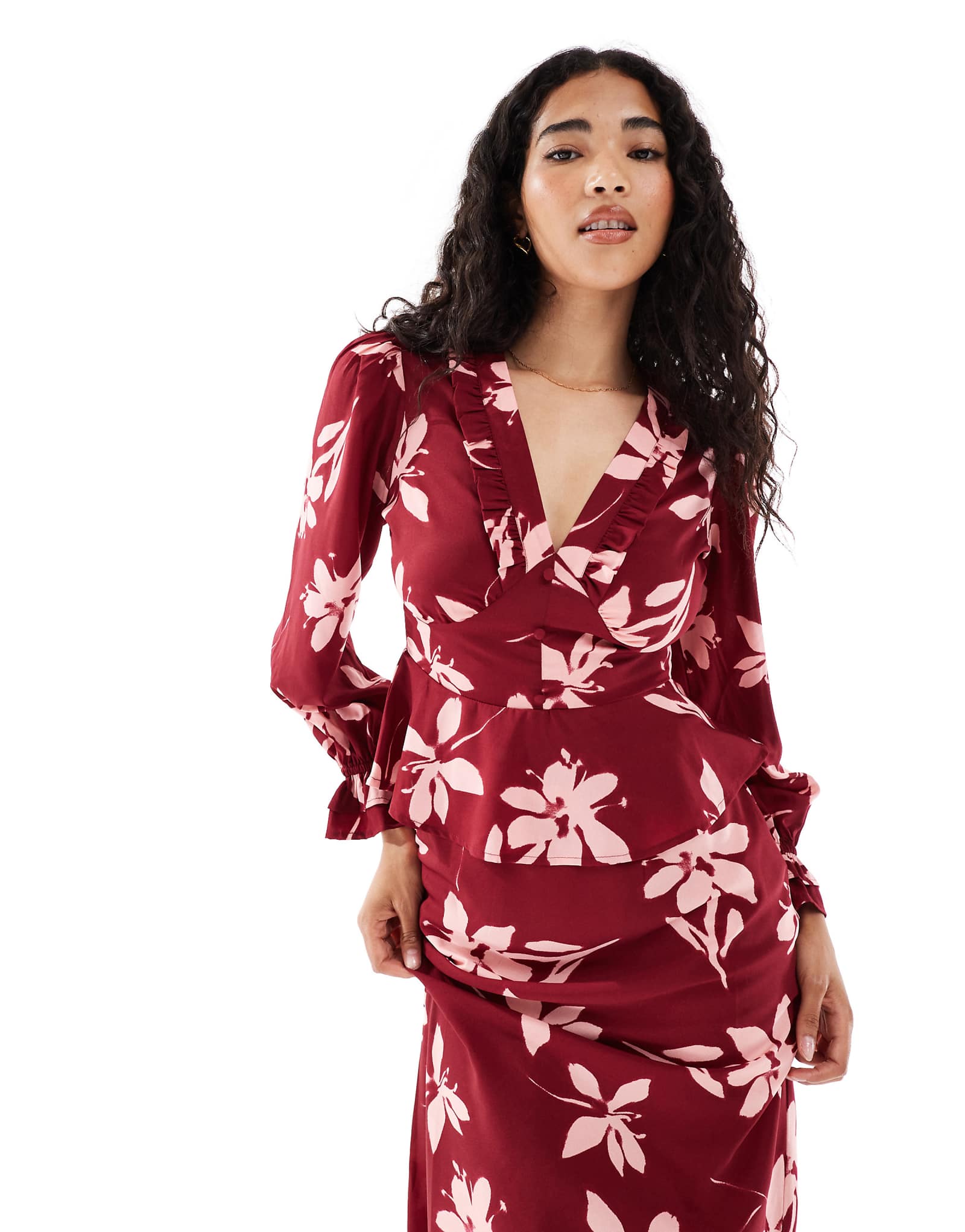 Wednesdays Girl v- burgundy 3990₽