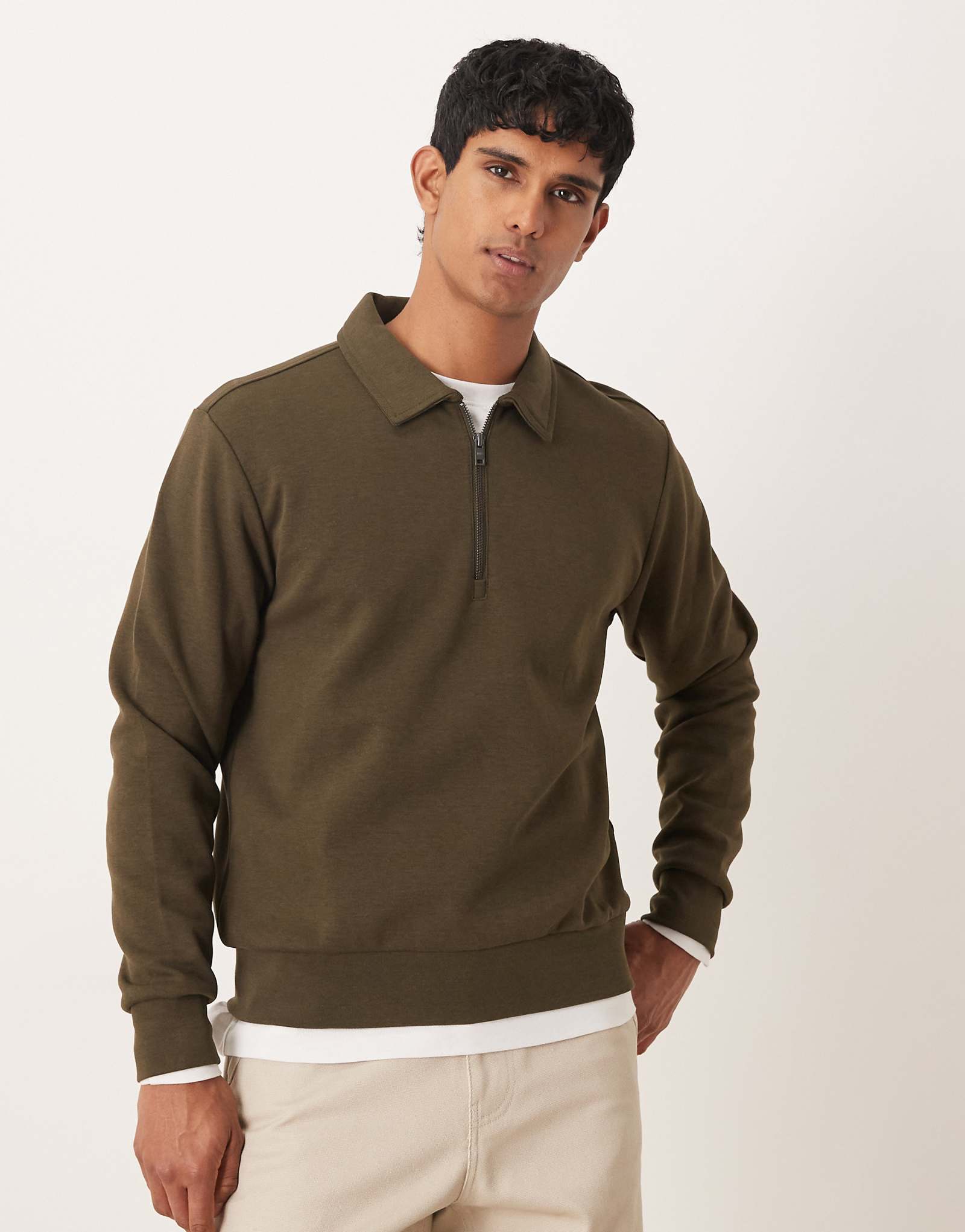 Mango - khaki 15190₽