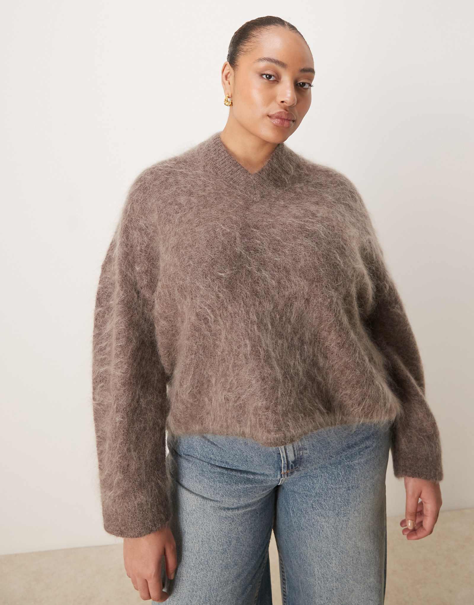 ASOS DESIGN Curve v- mocha 9790₽