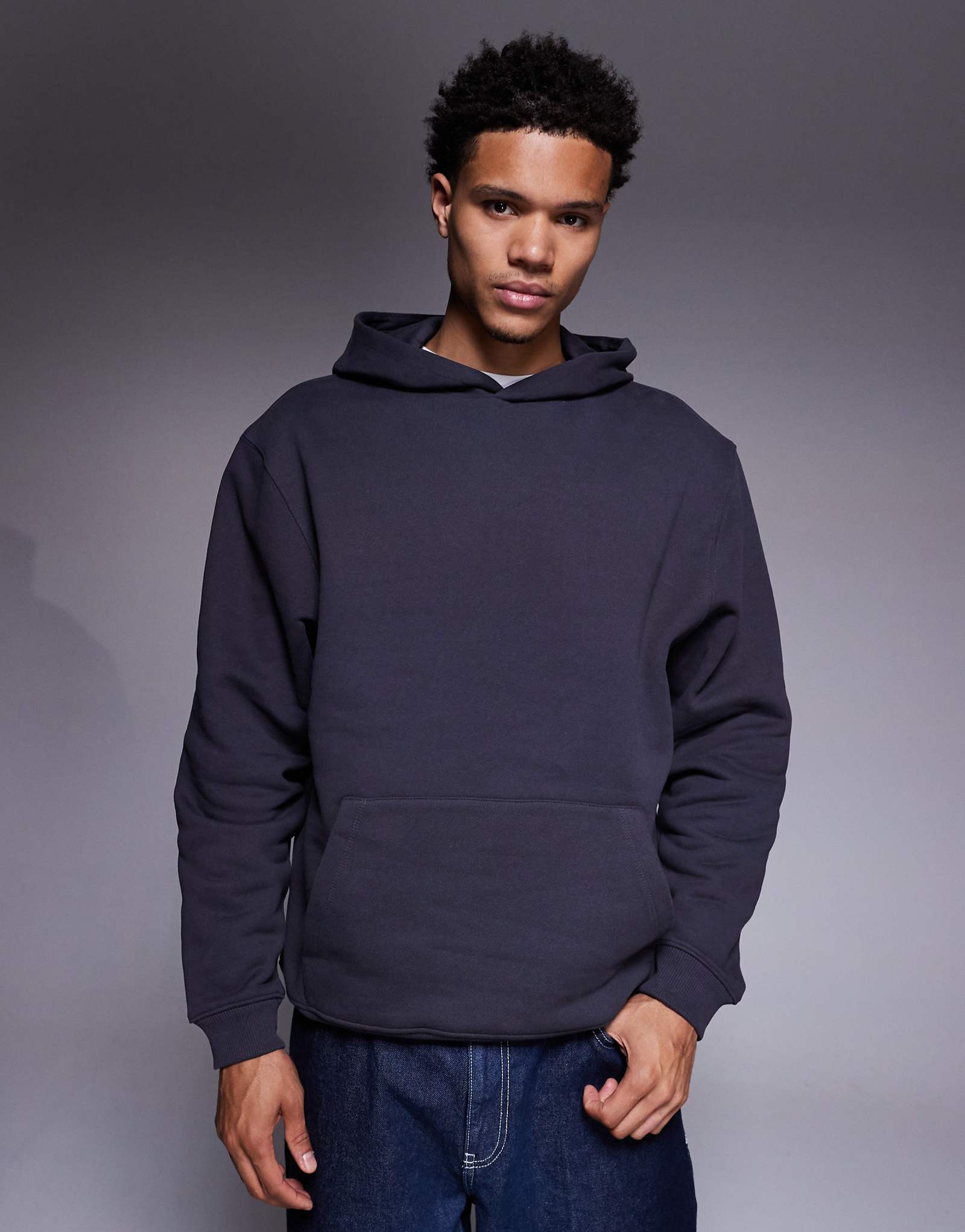 ASOS DESIGN premium heavyweight oversize 400 Obsidian 4890₽