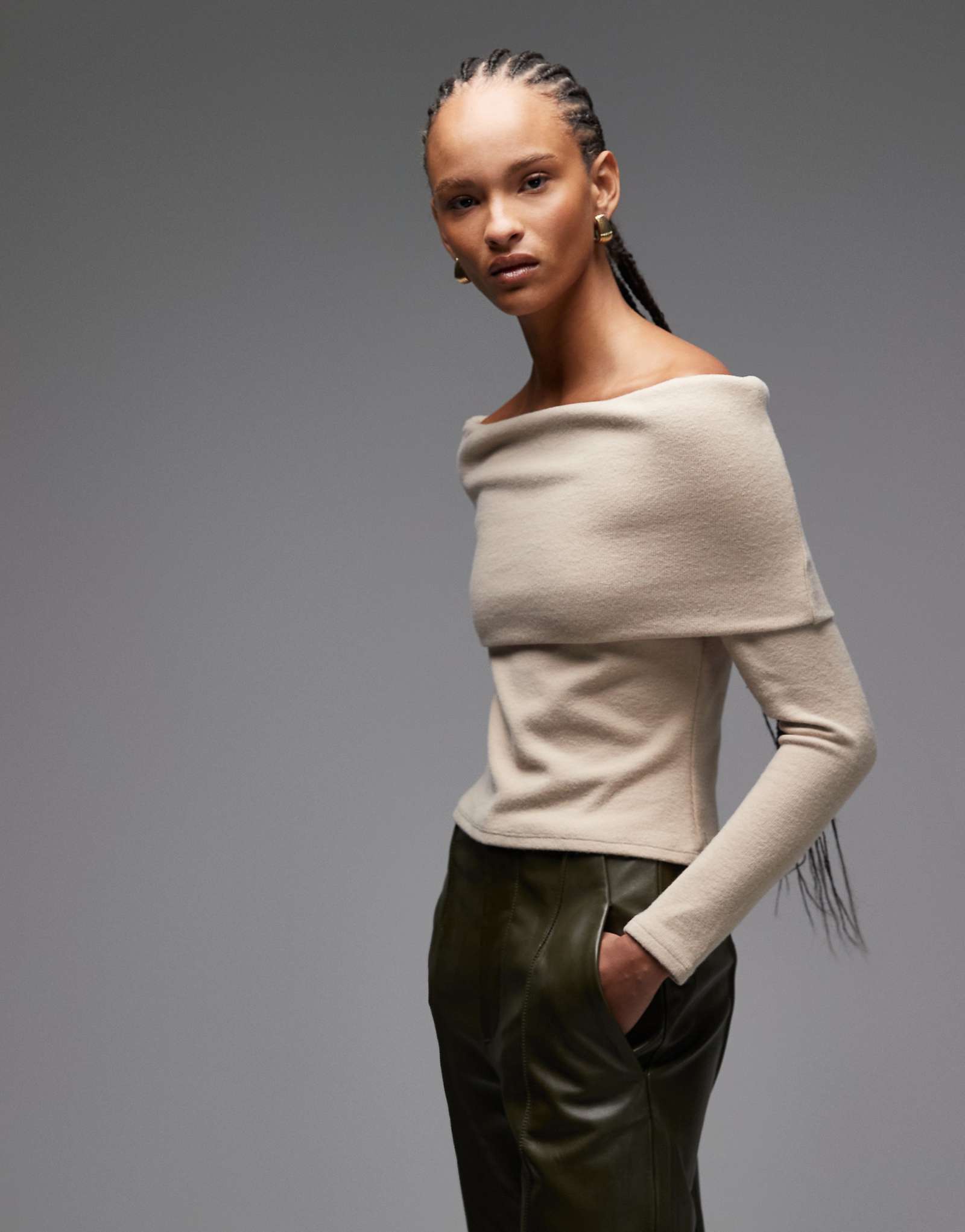 ASOS DESIGN Supersoft touch beige 8690₽