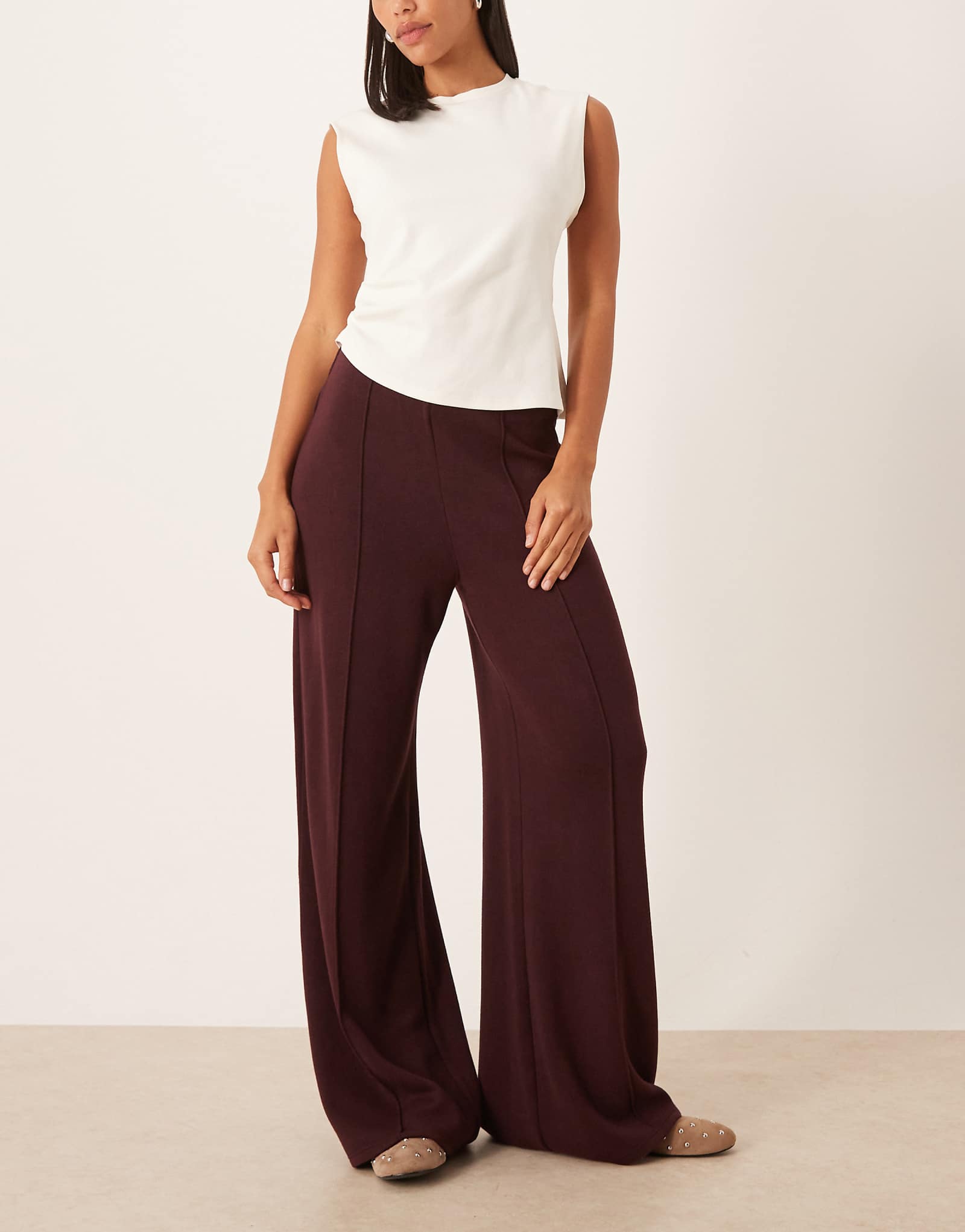 Mango burgundy 12990₽