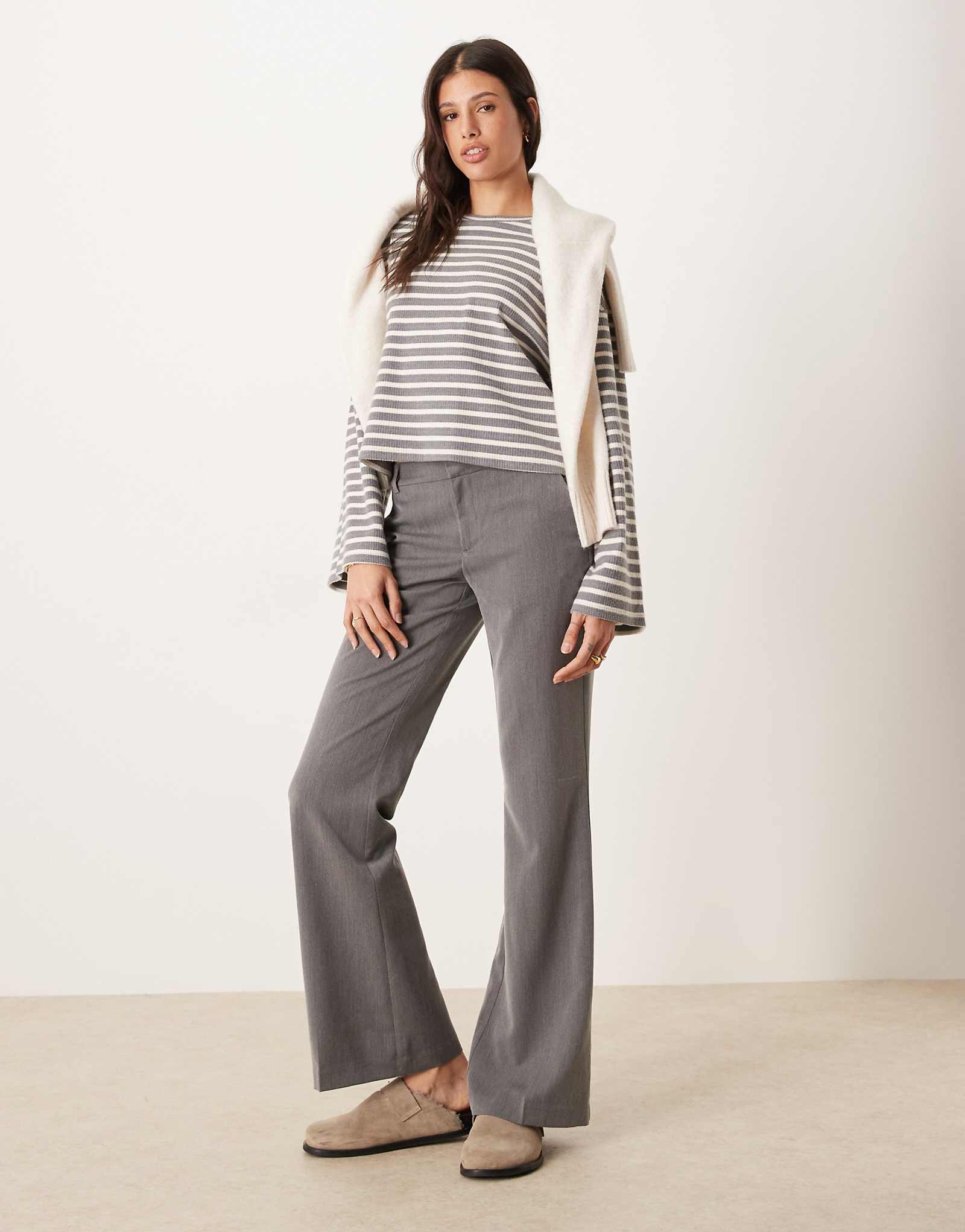 Gina Tricot gray 4790₽