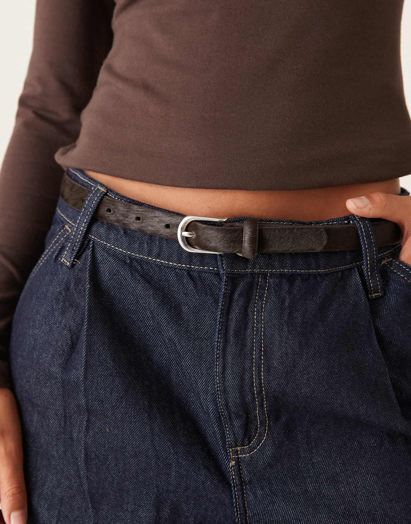 - deep brown 9090₽