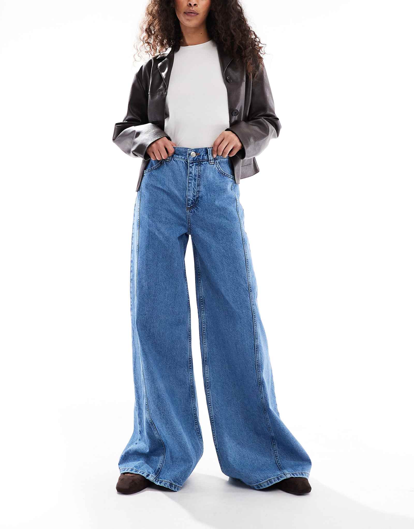 - Miss Selfridge mid wash 7790₽