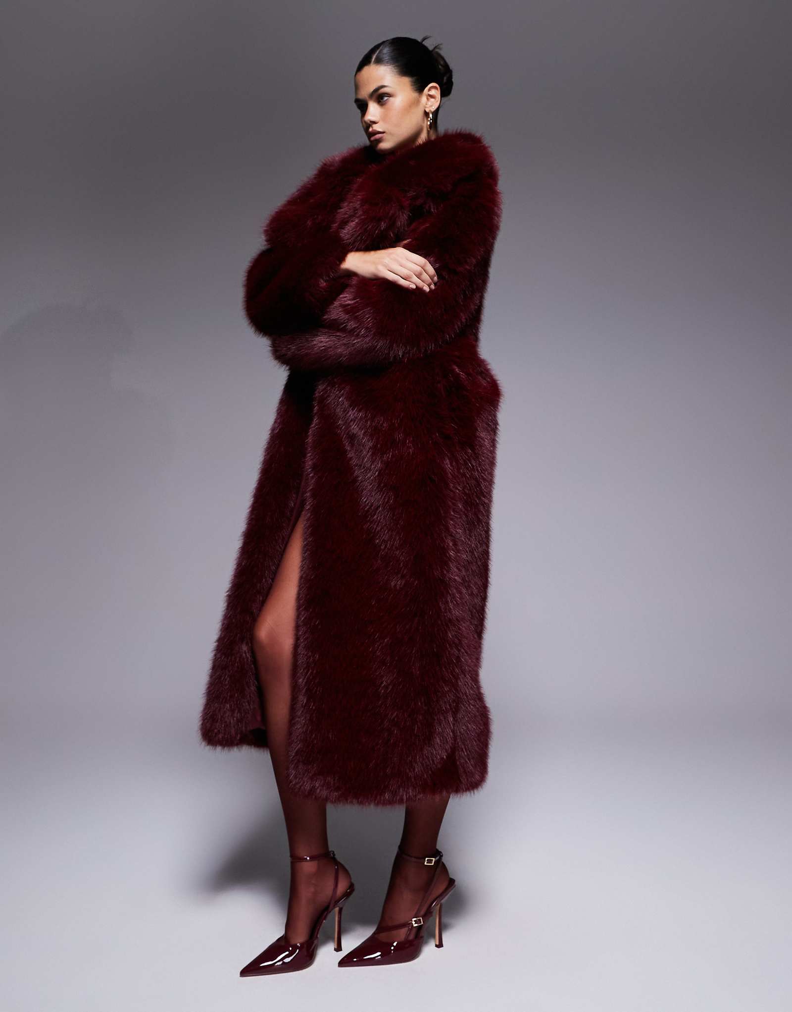 - - Frolic - Dark Cherry 43390₽