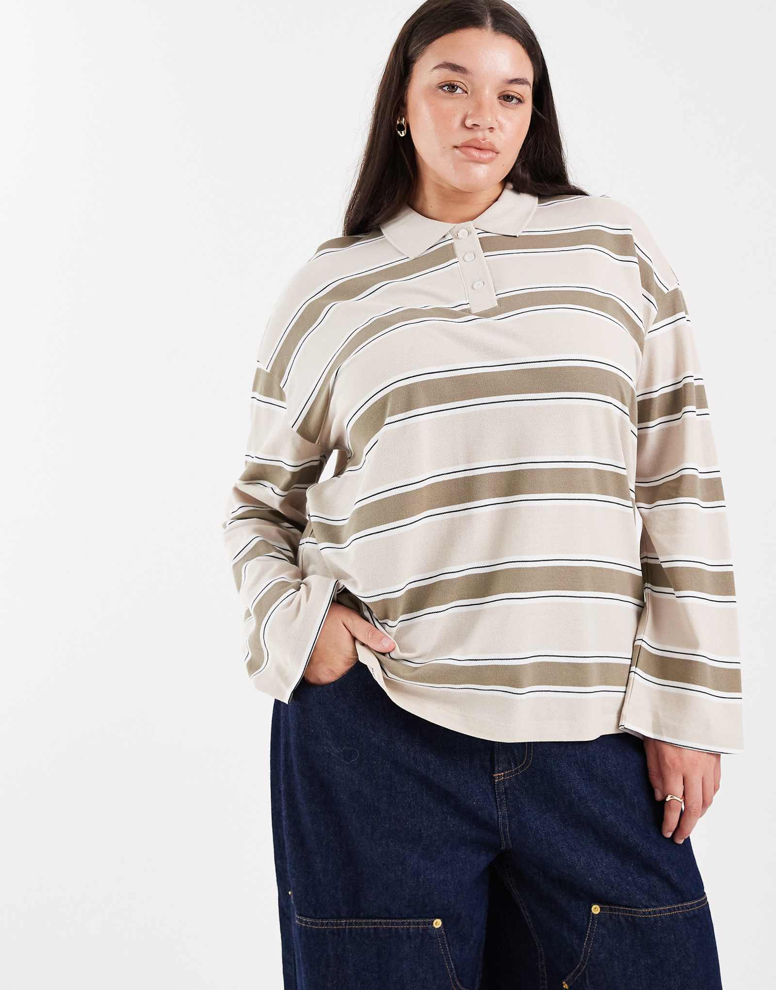 - Vero Moda Curve oatmeal mira 4490₽