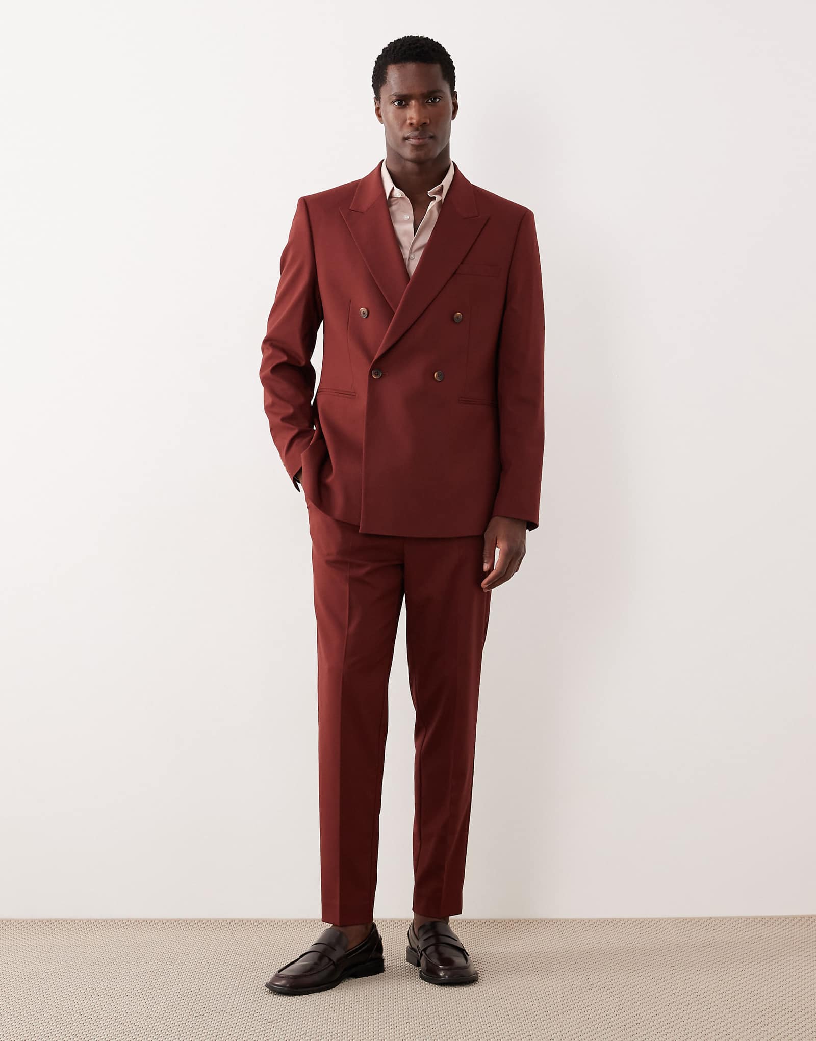 ASOS DESIGN burgundy 5990₽