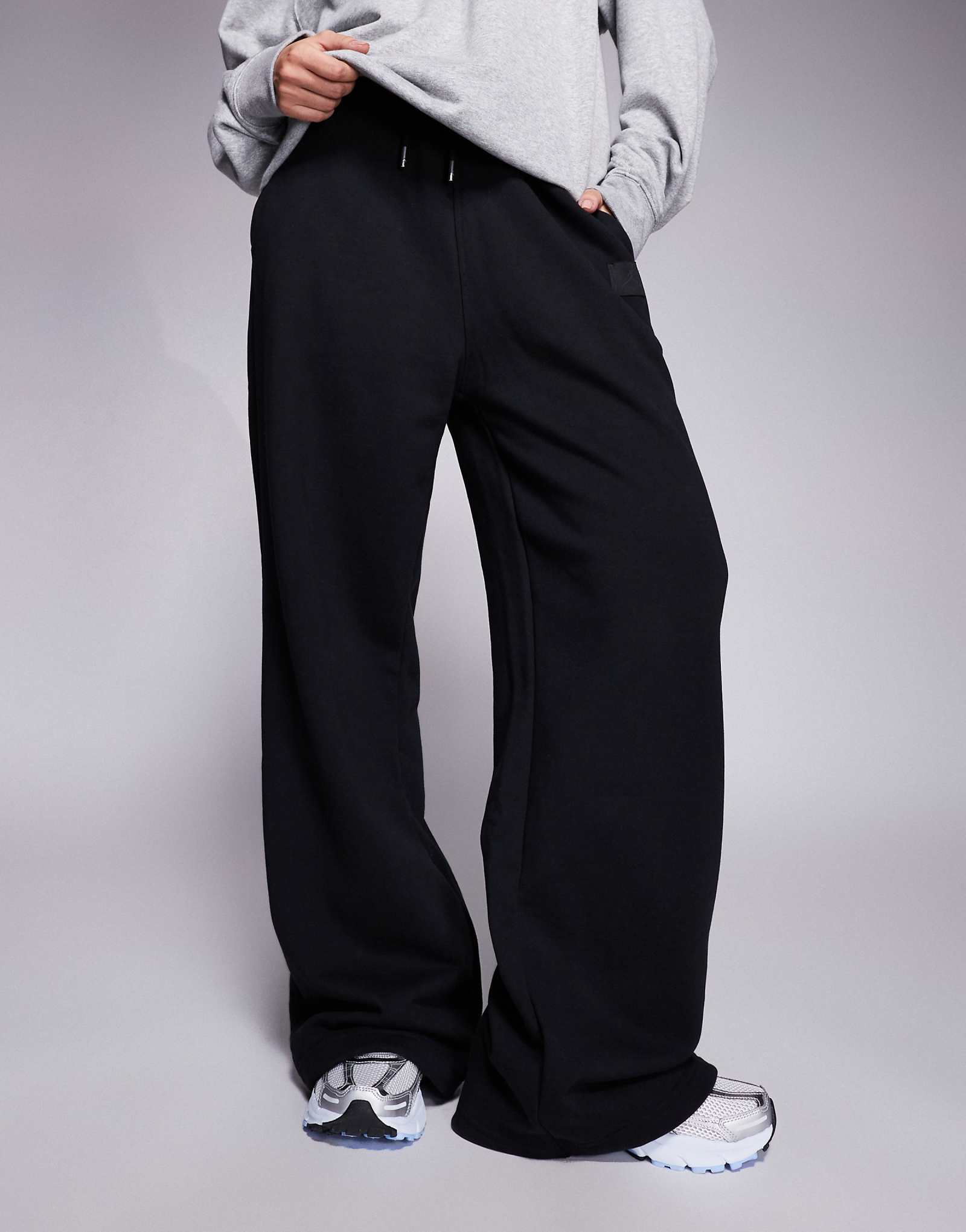 Nike Air Jordan Flight black 20590₽