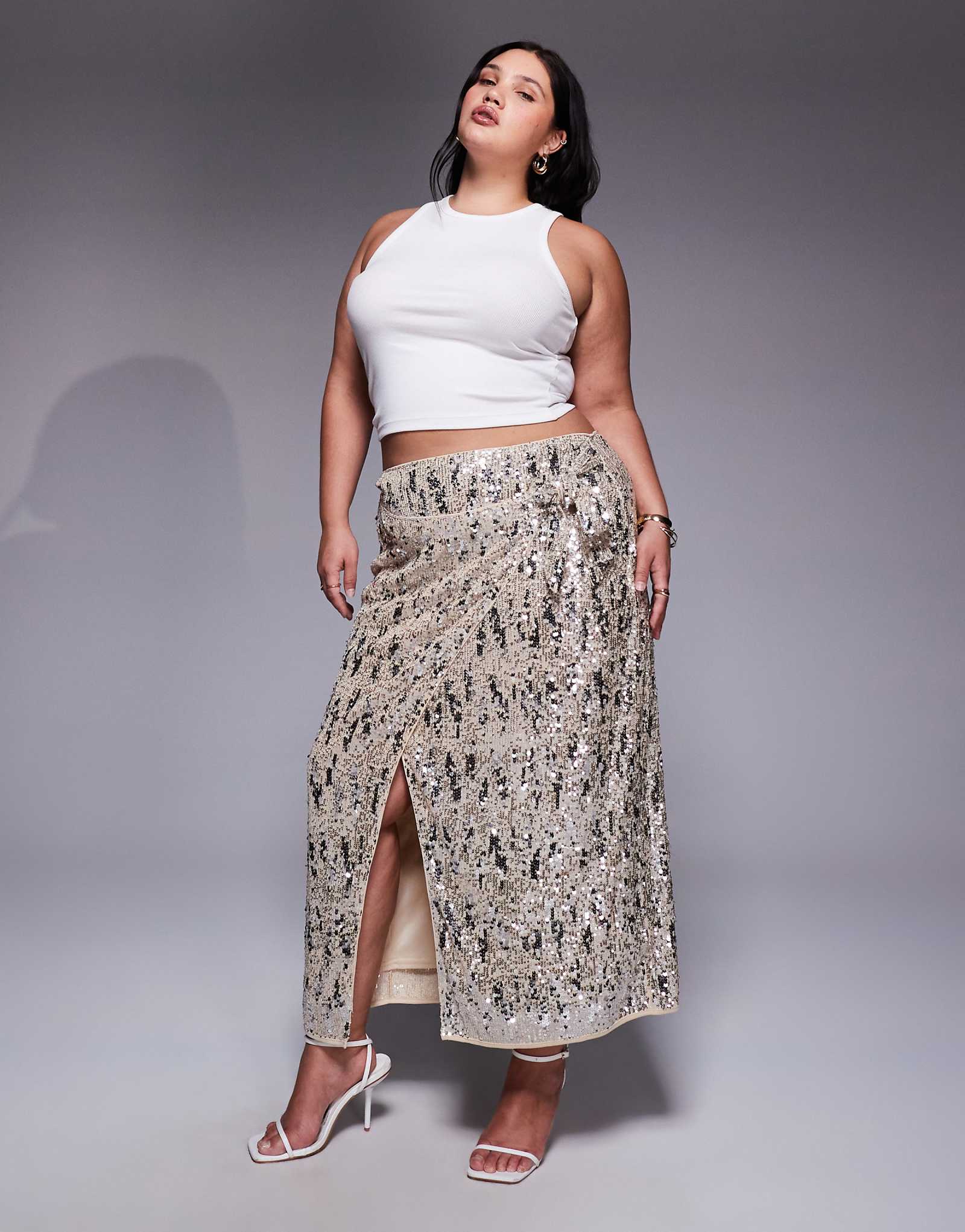 ASOS DESIGN Curve champagne 16290₽