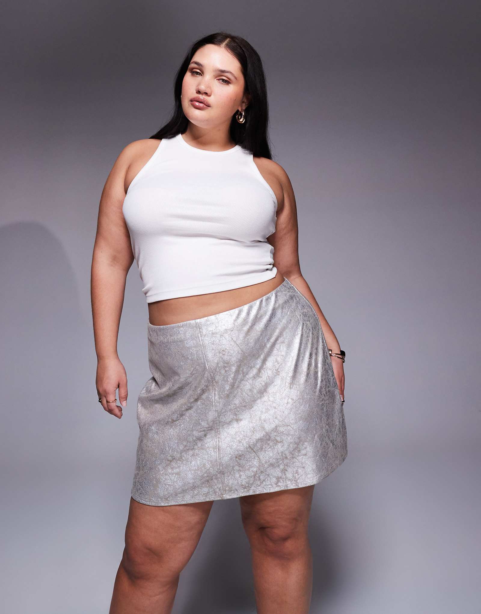 - ASOS DESIGN Curve silver 4890₽