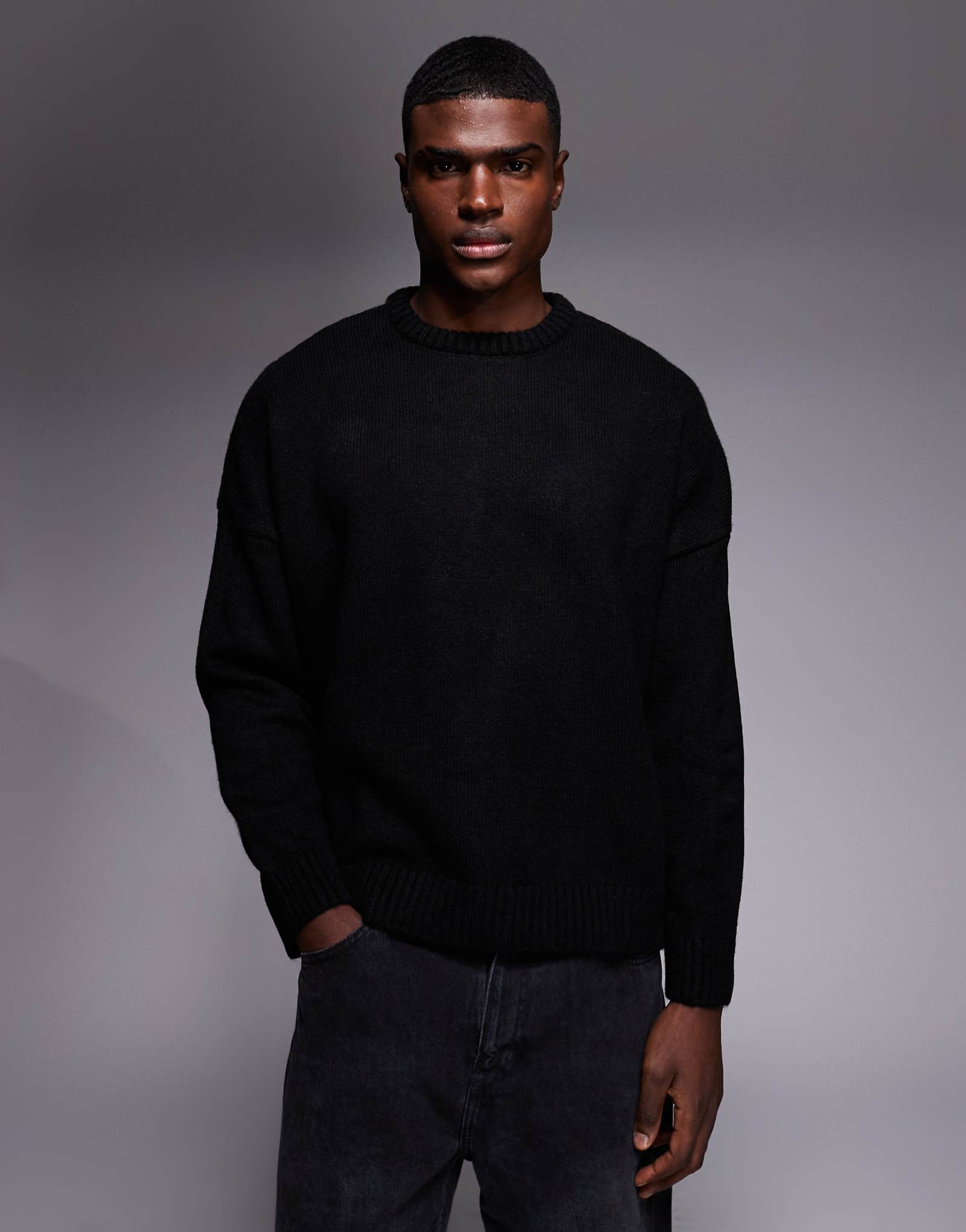 ASOS DESIGN black 8290₽