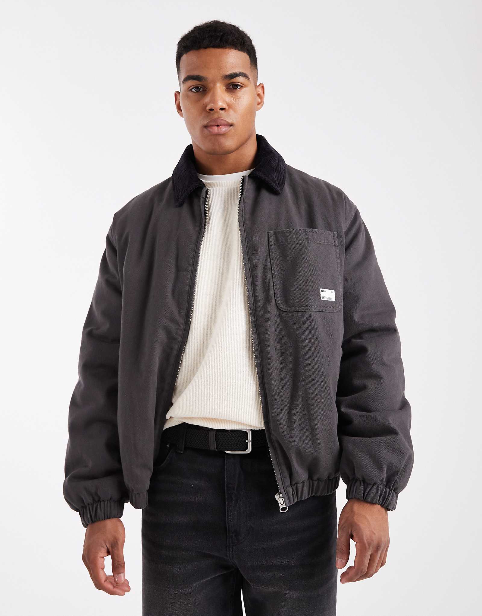 - ASOS gray 25790₽