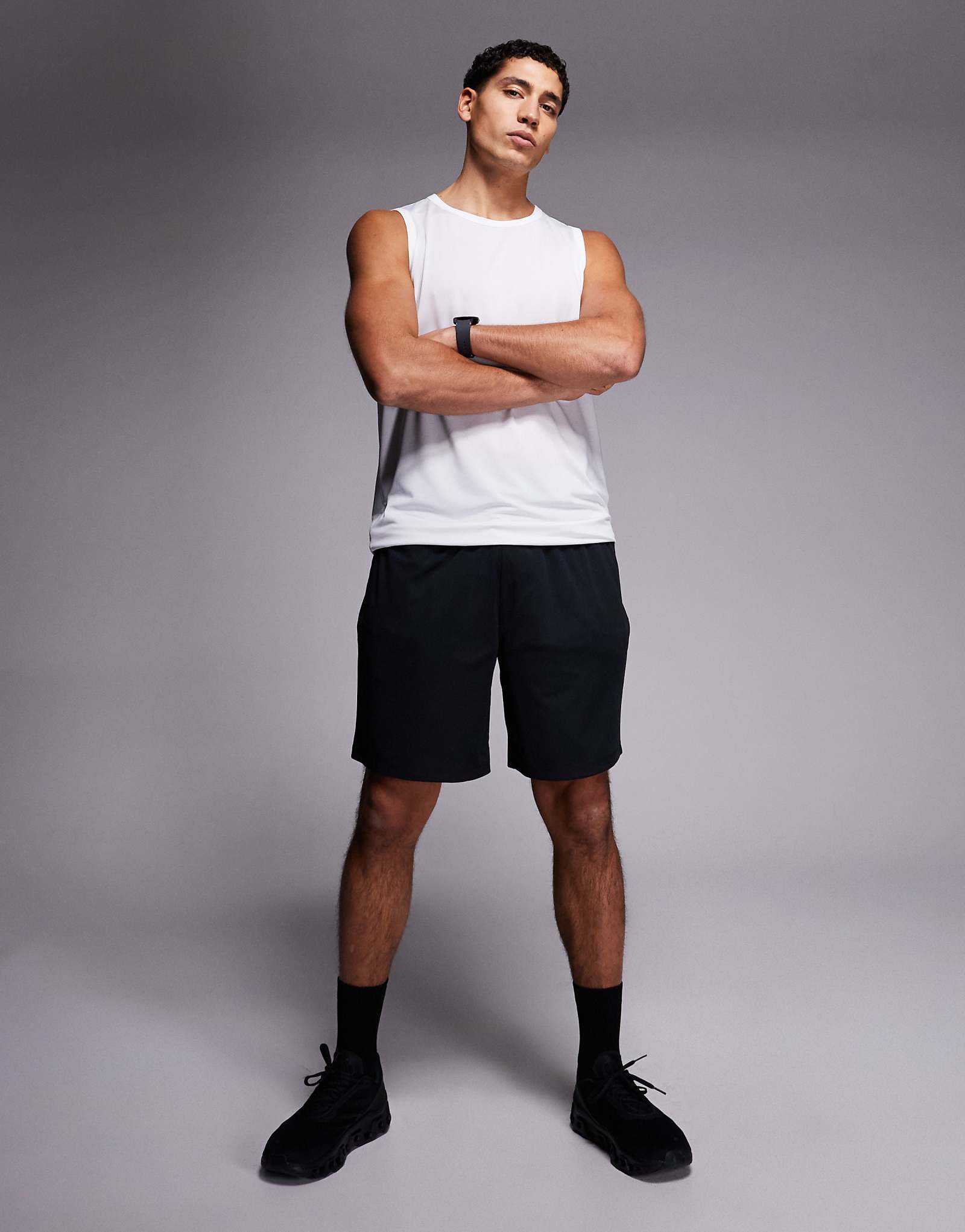 4505 7- black 8690₽