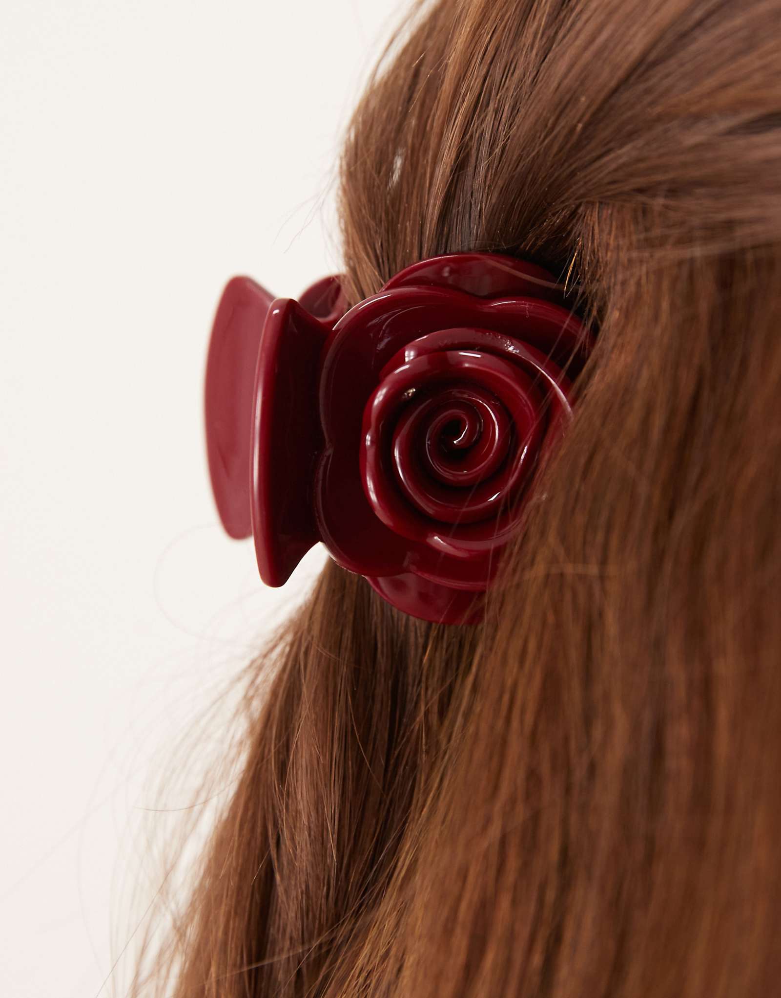 - Sui Ava Rosie burgundy 2290₽